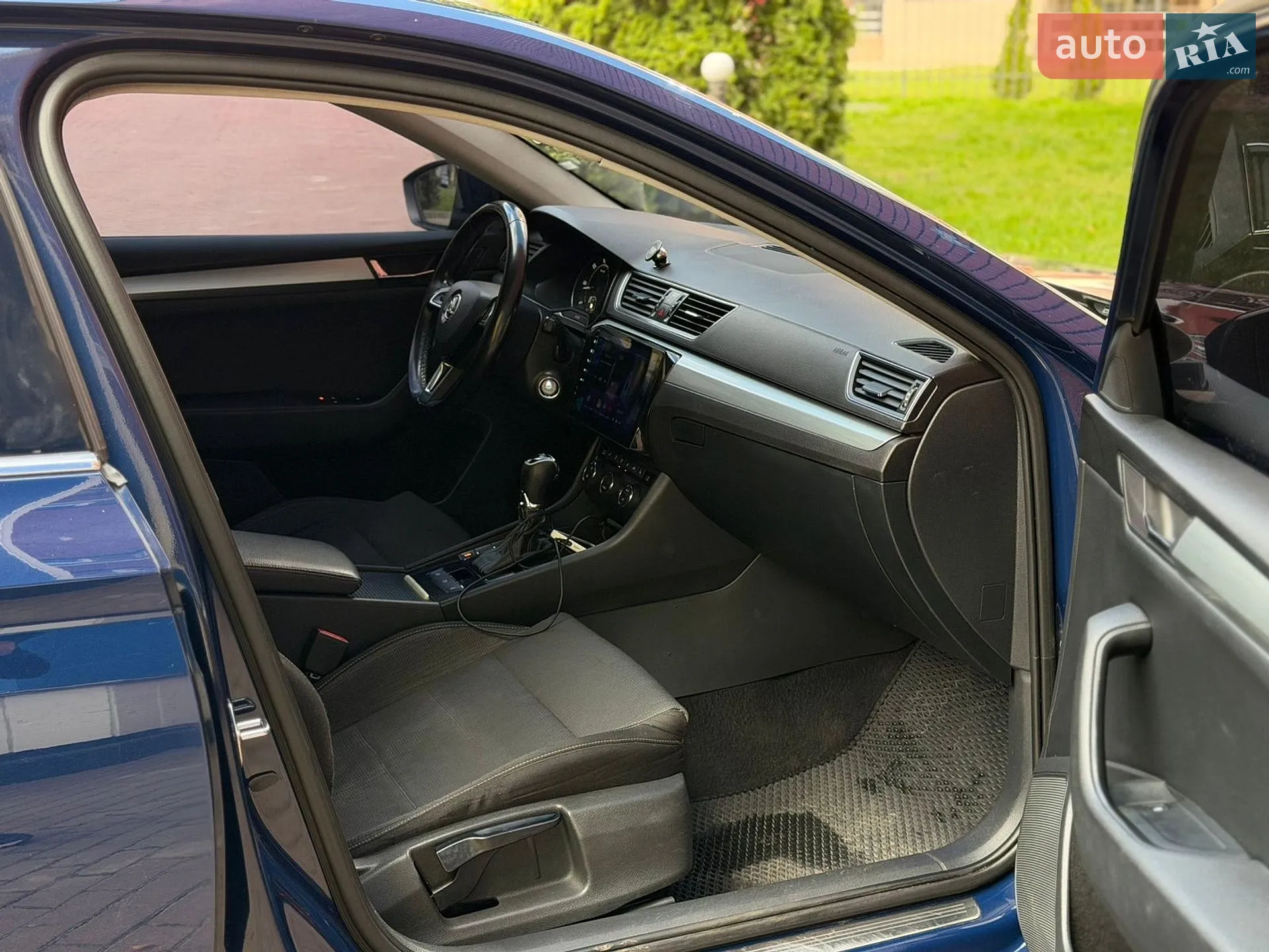2015 Skoda Superb - мініатюра 13