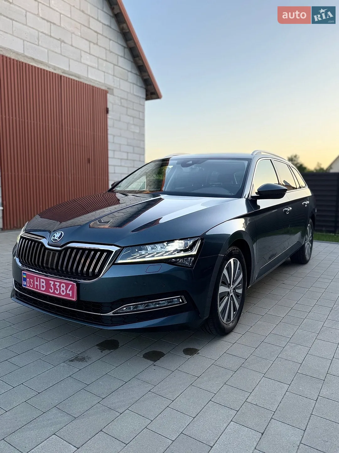 2020 Skoda Superb - фото 1