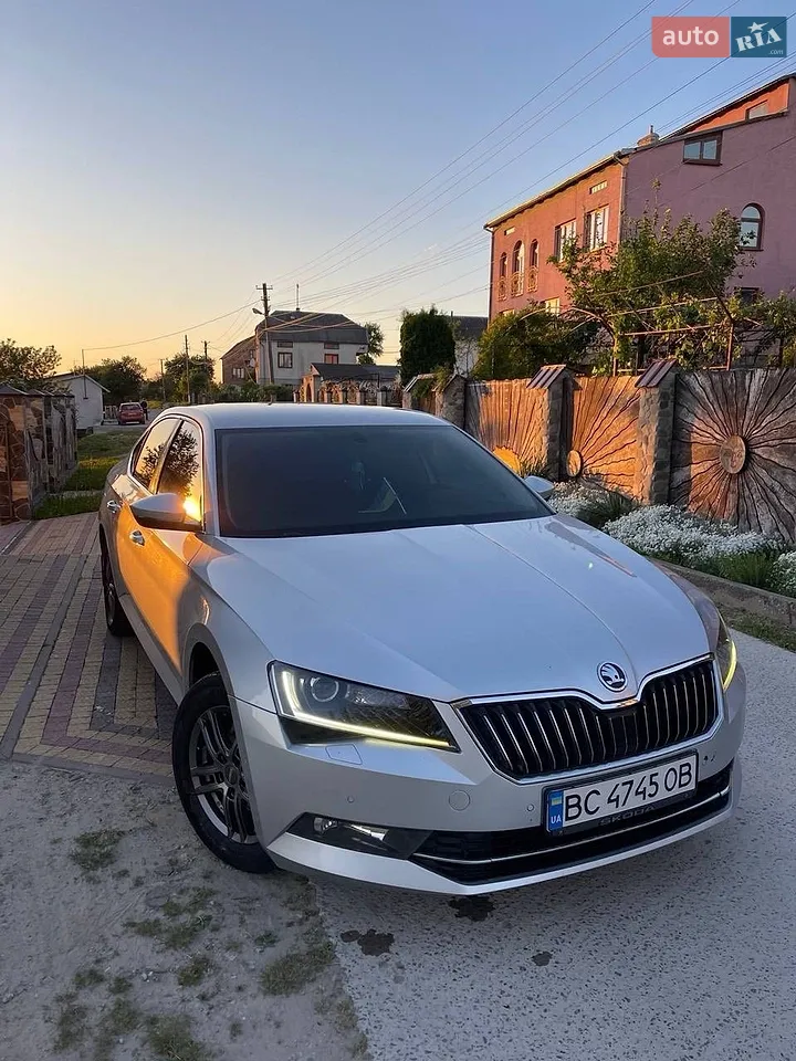 2015 Skoda Superb - мініатюра 45