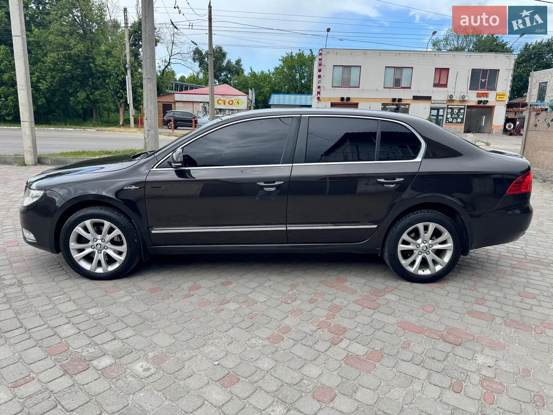2012 Skoda Superb - мініатюра 13