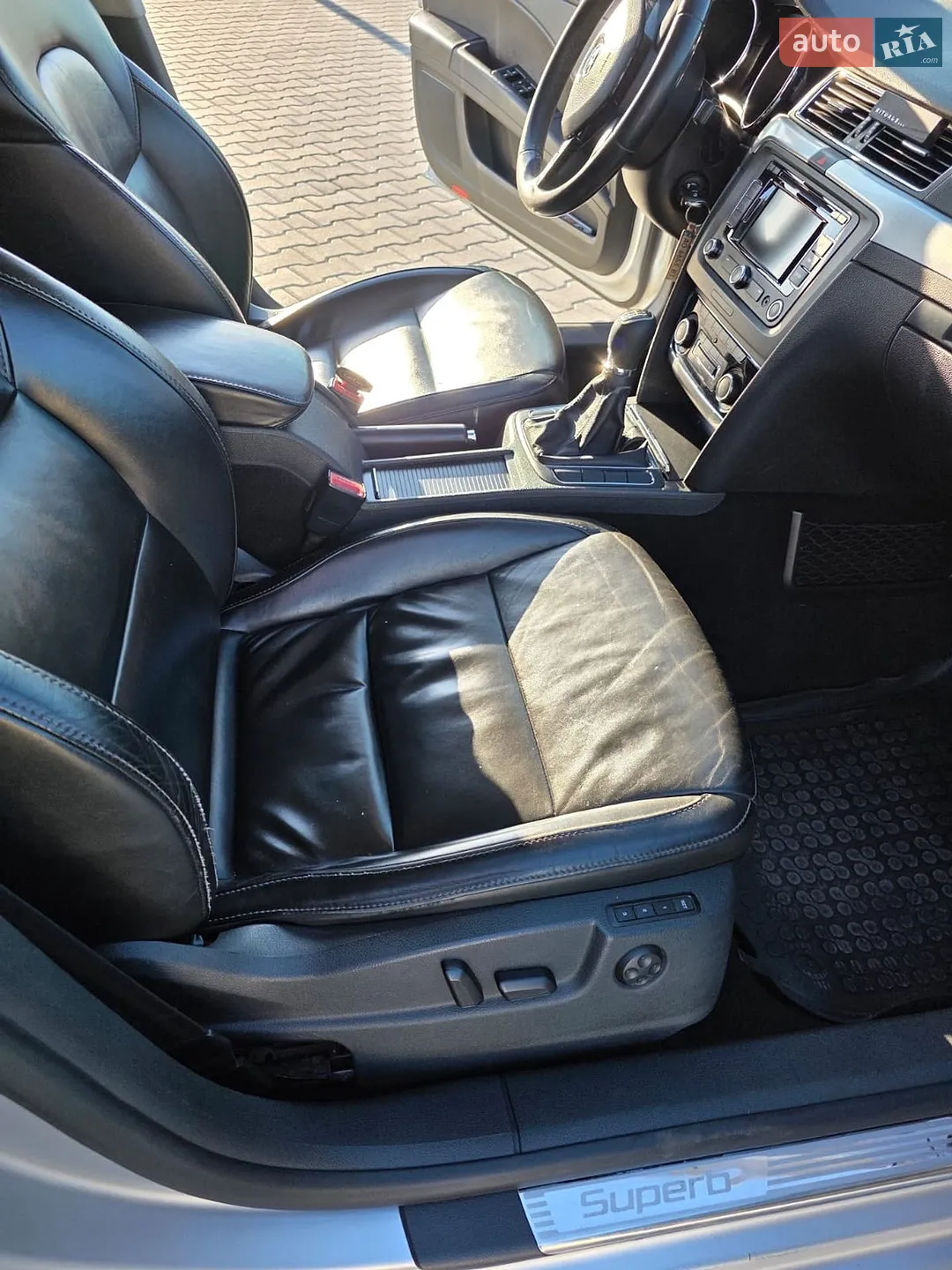 2014 Skoda Superb - мініатюра 16