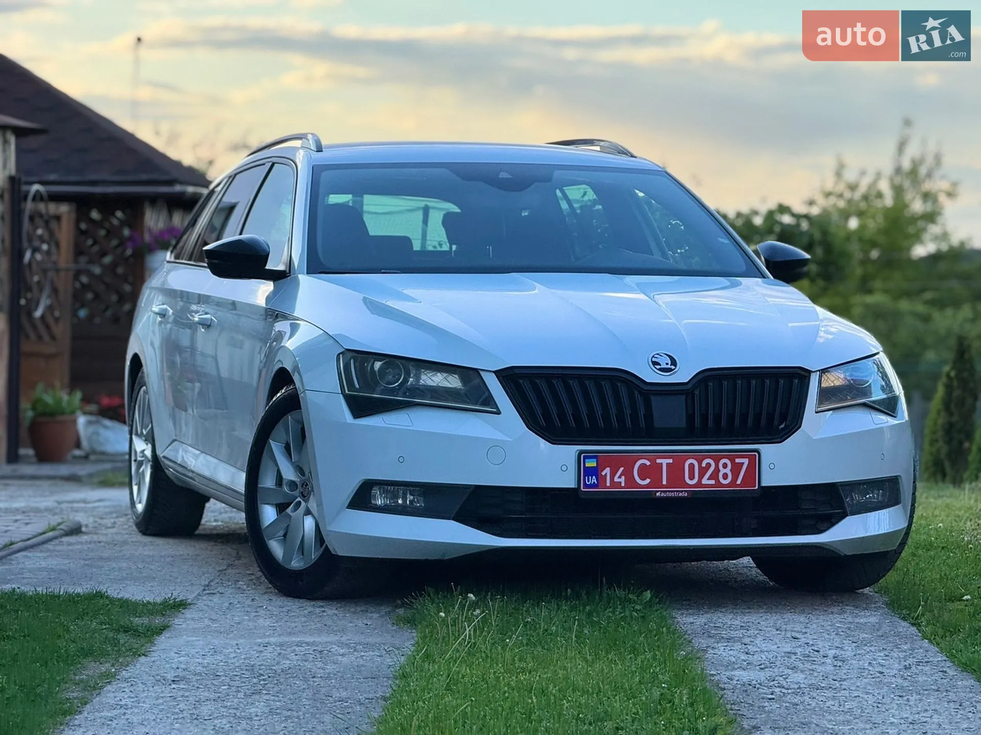 2019 Skoda Superb - мініатюра 4