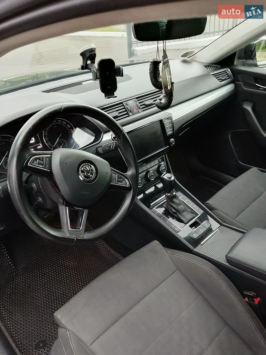 2016 Skoda Superb - мініатюра 9