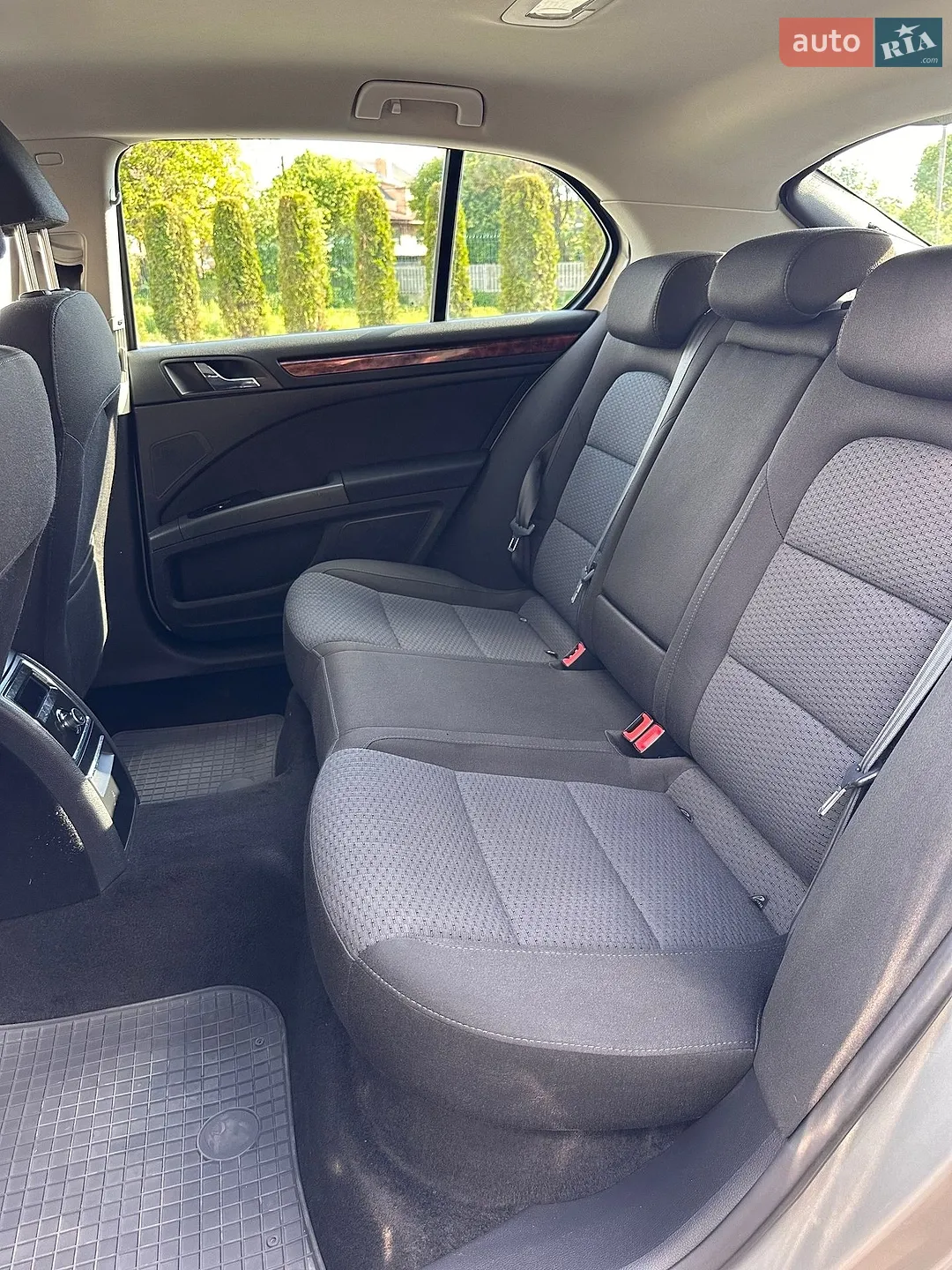 2012 Skoda Superb - мініатюра 9