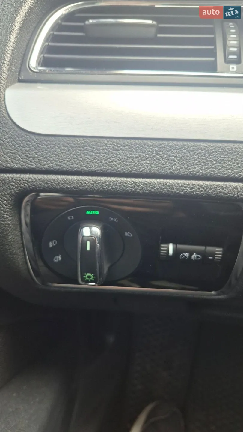2015 Skoda Superb - мініатюра 8