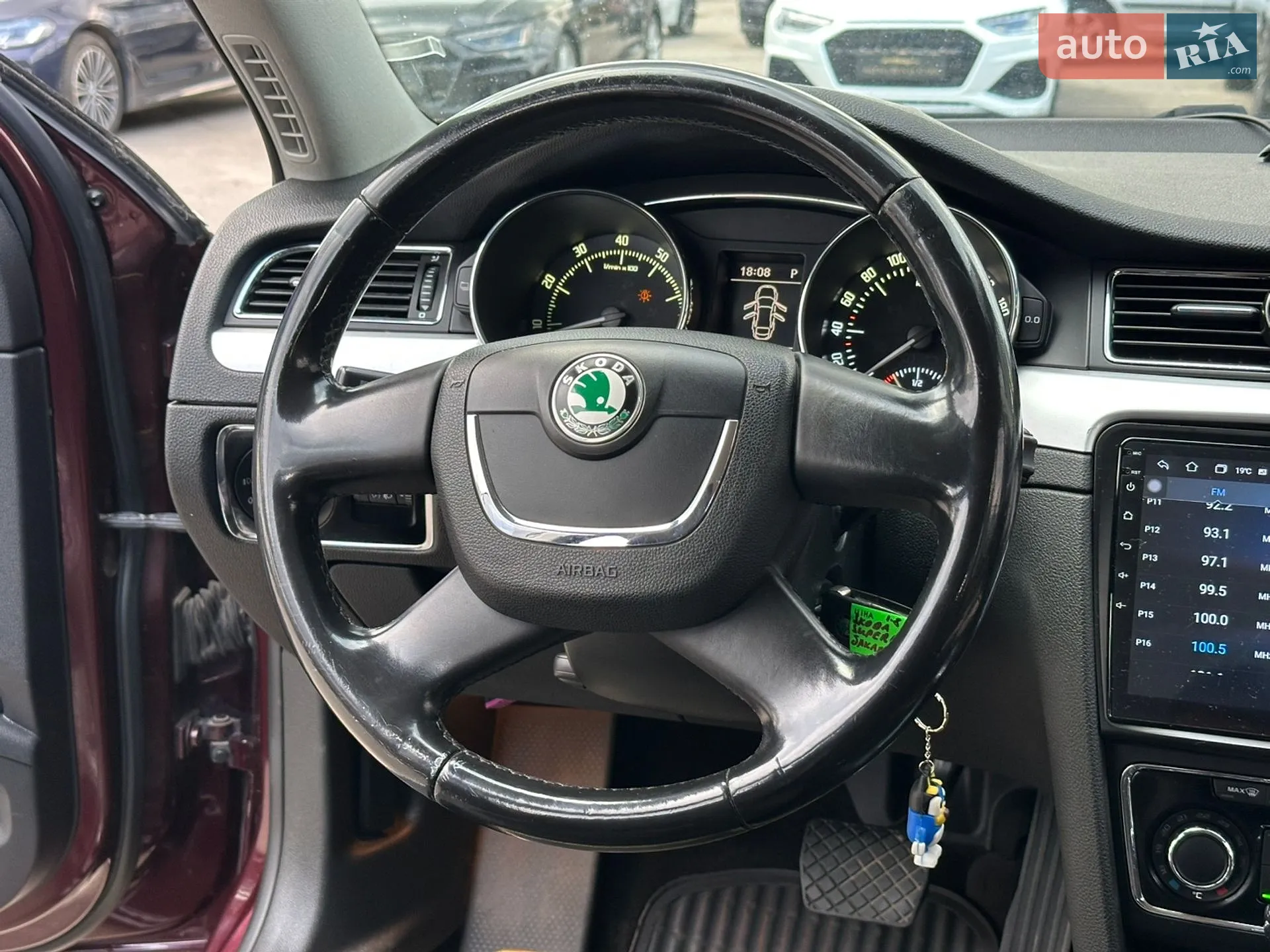 2011 Skoda Superb - мініатюра 21