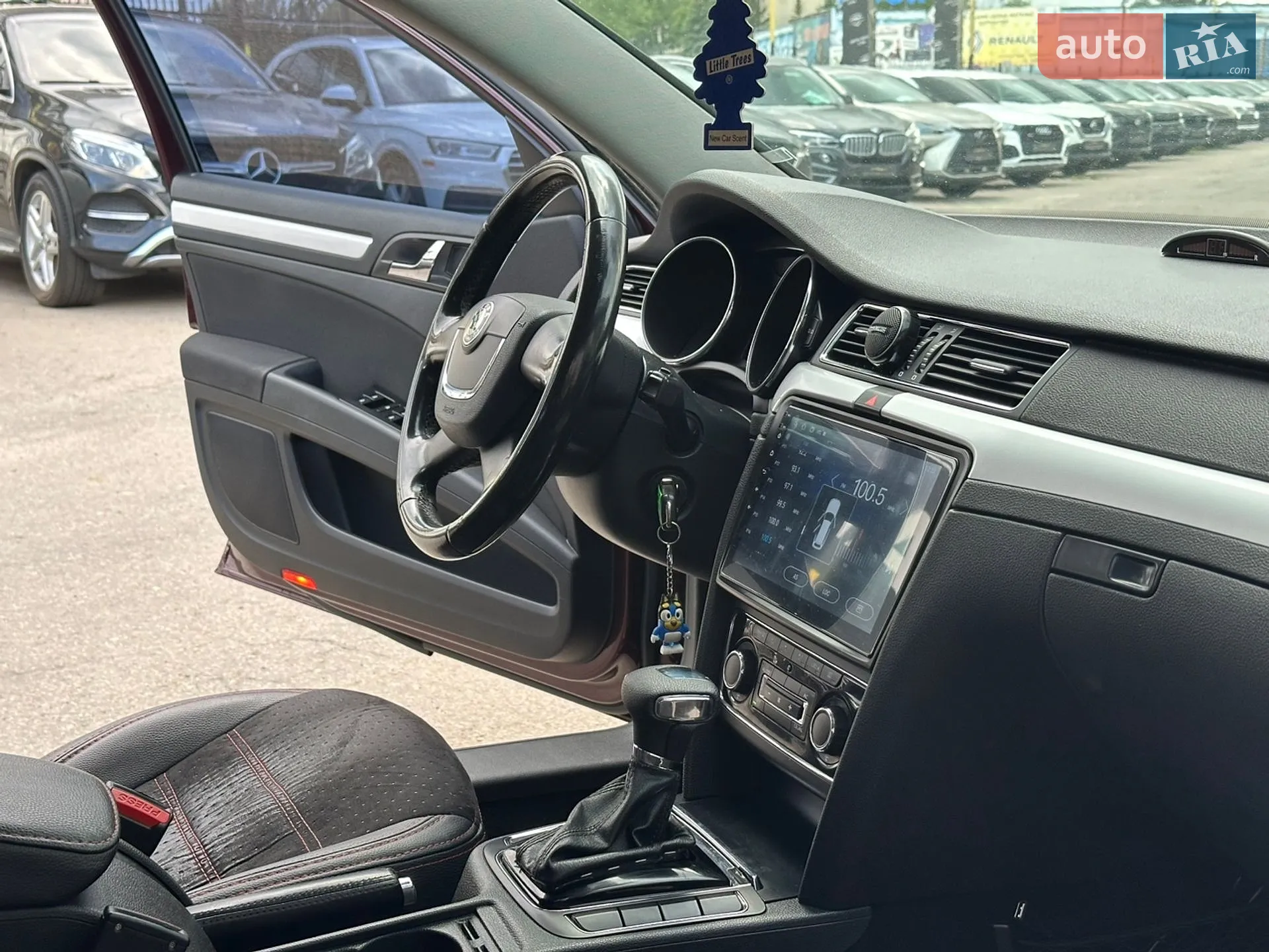 2011 Skoda Superb - мініатюра 24