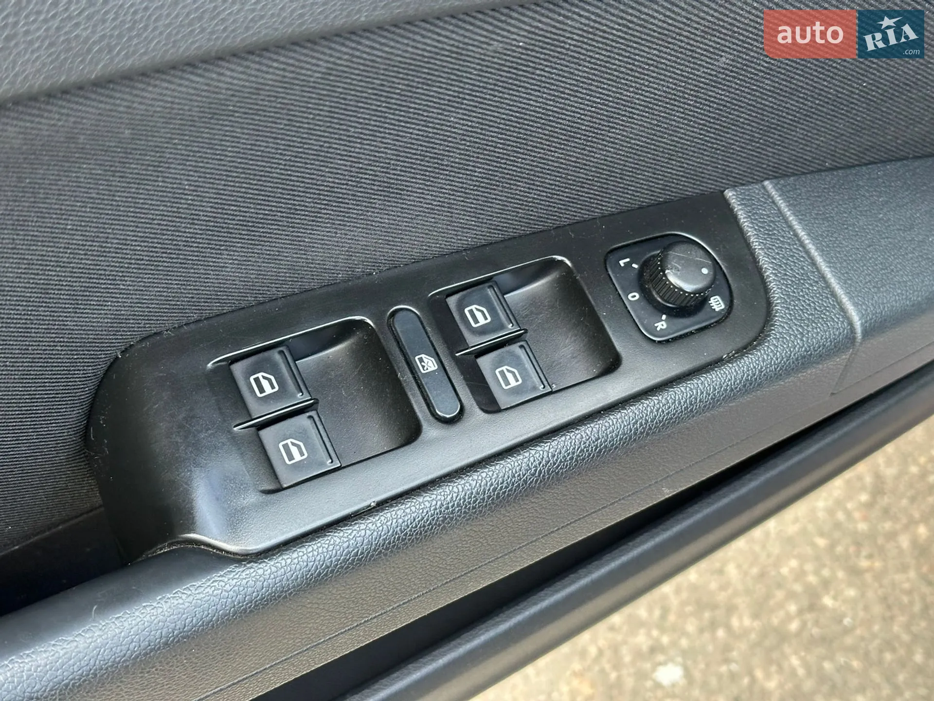 2011 Skoda Superb - мініатюра 26
