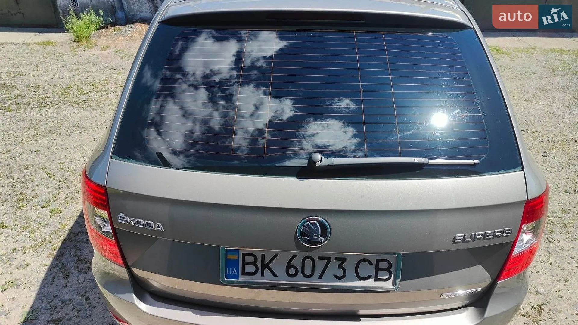 2014 Skoda Superb - мініатюра 2