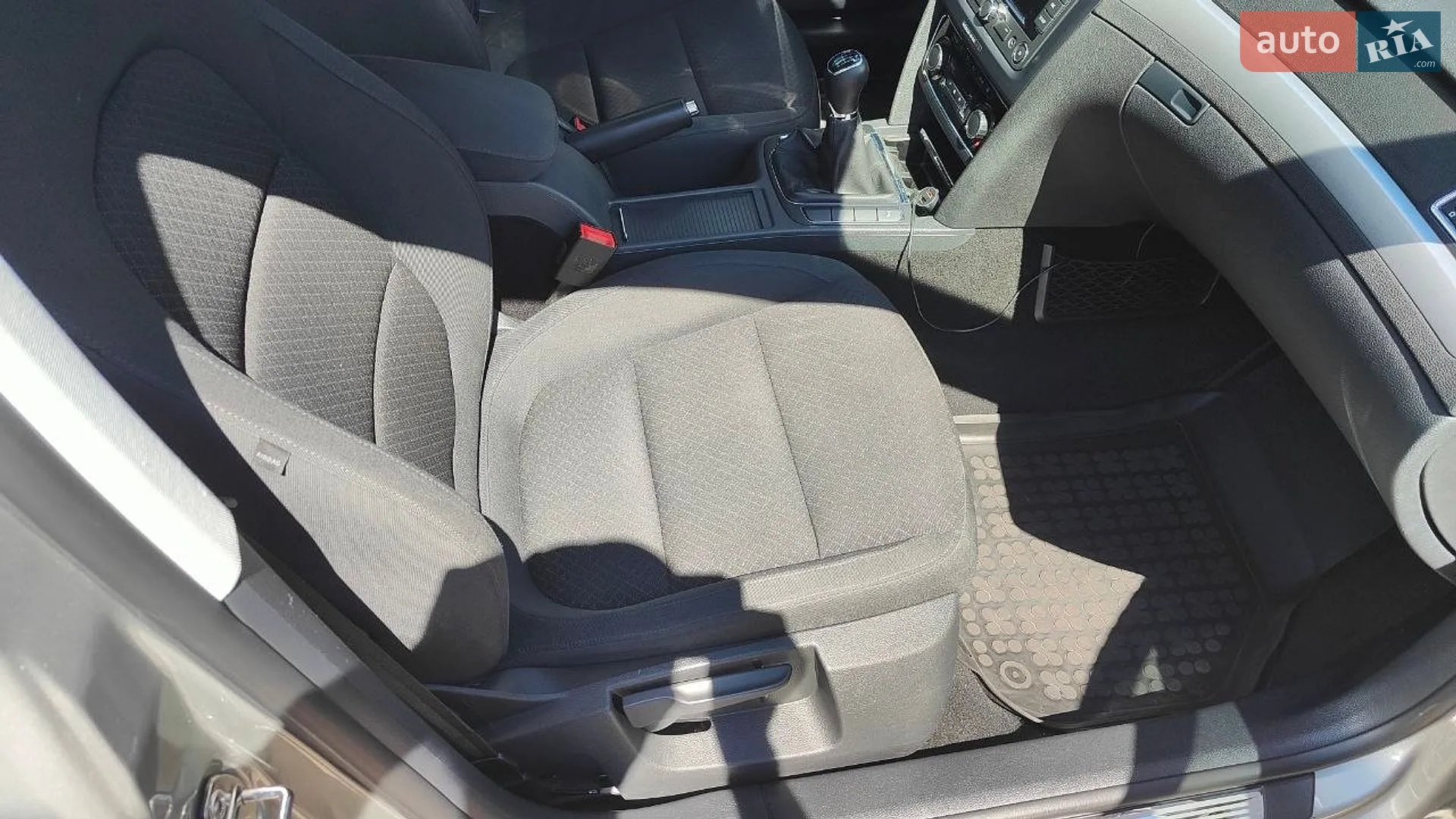 2014 Skoda Superb - мініатюра 18