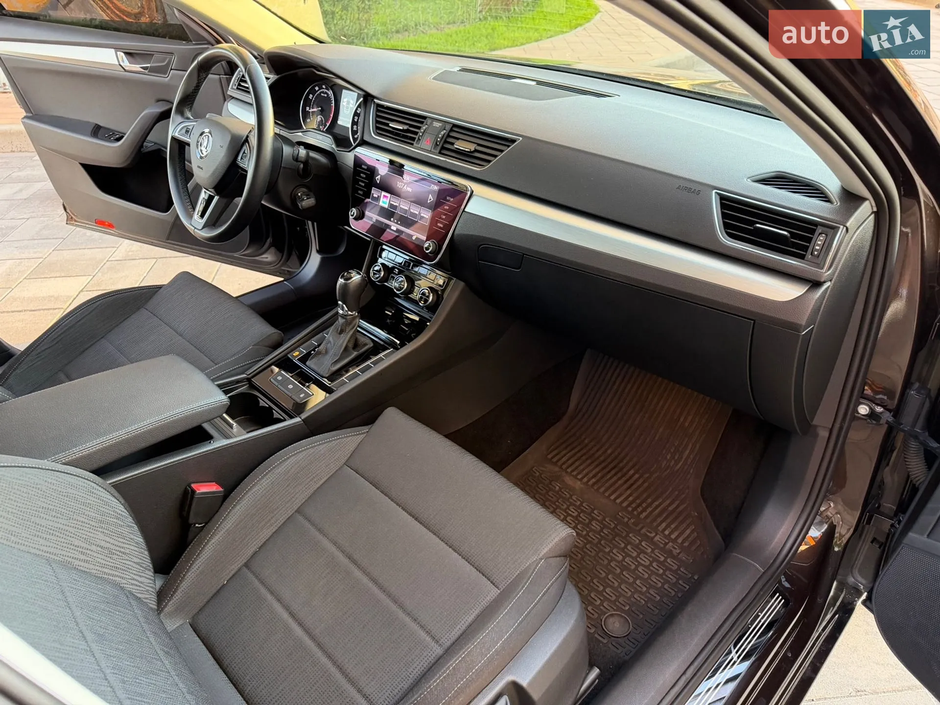 2018 Skoda Superb - мініатюра 25