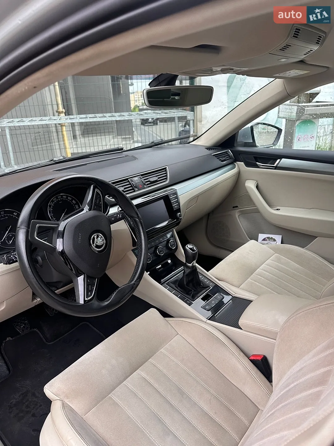 2015 Skoda Superb - мініатюра 9