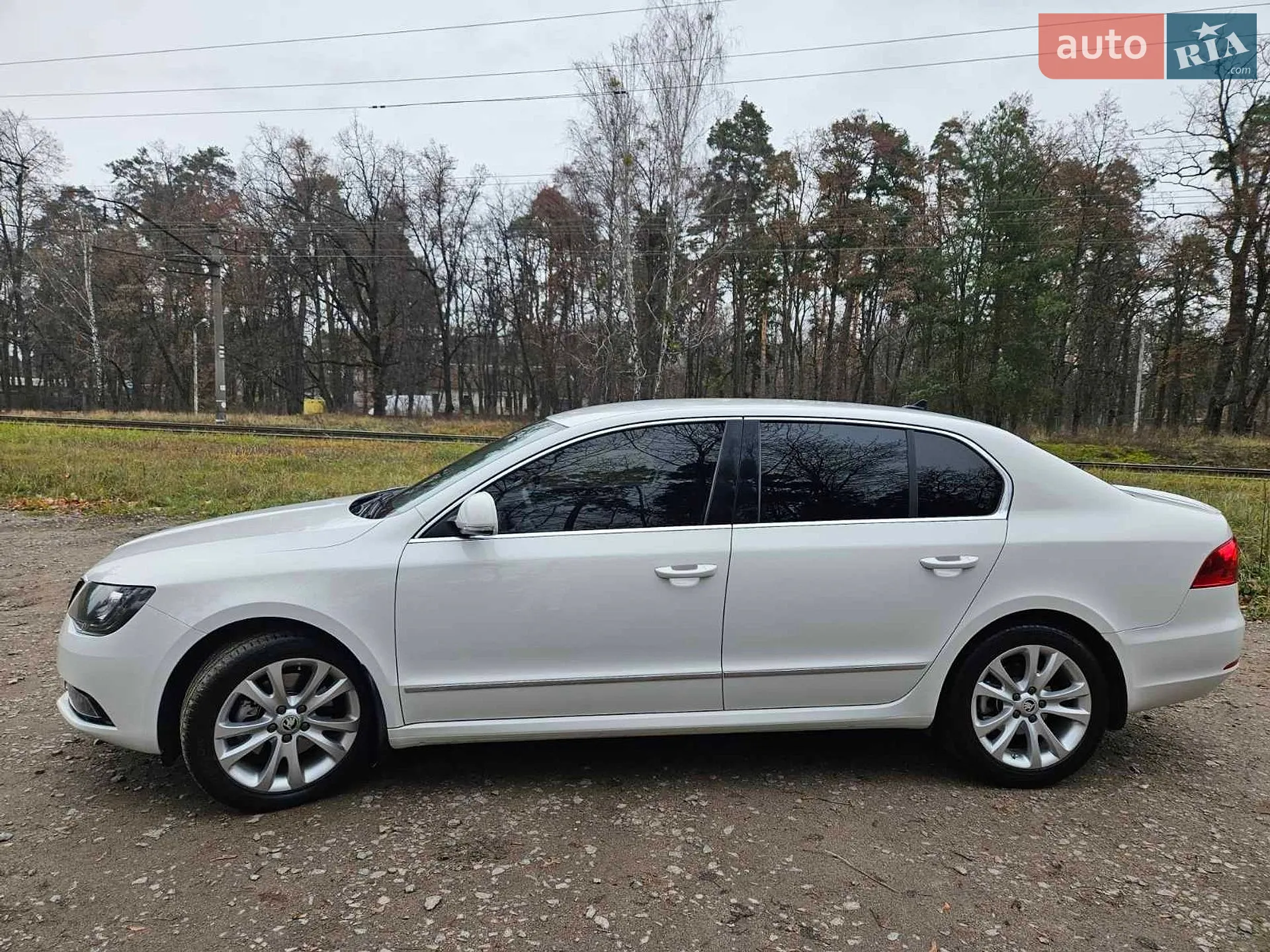 2013 Skoda Superb - мініатюра 8