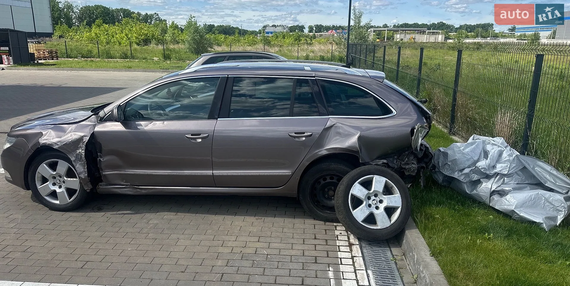 2012 Skoda Superb - мініатюра 11