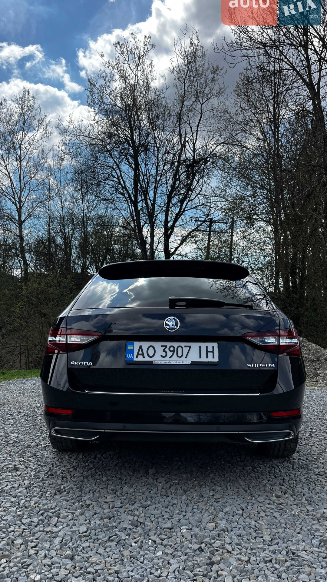 2019 Skoda Superb - мініатюра 2