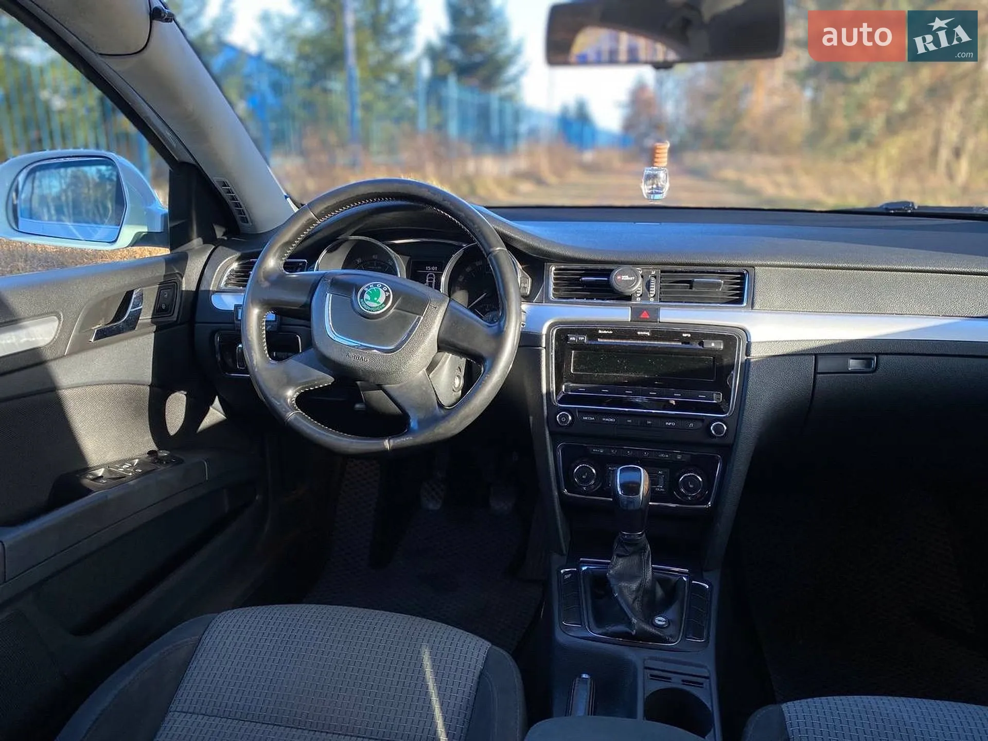 2012 Skoda Superb - мініатюра 7