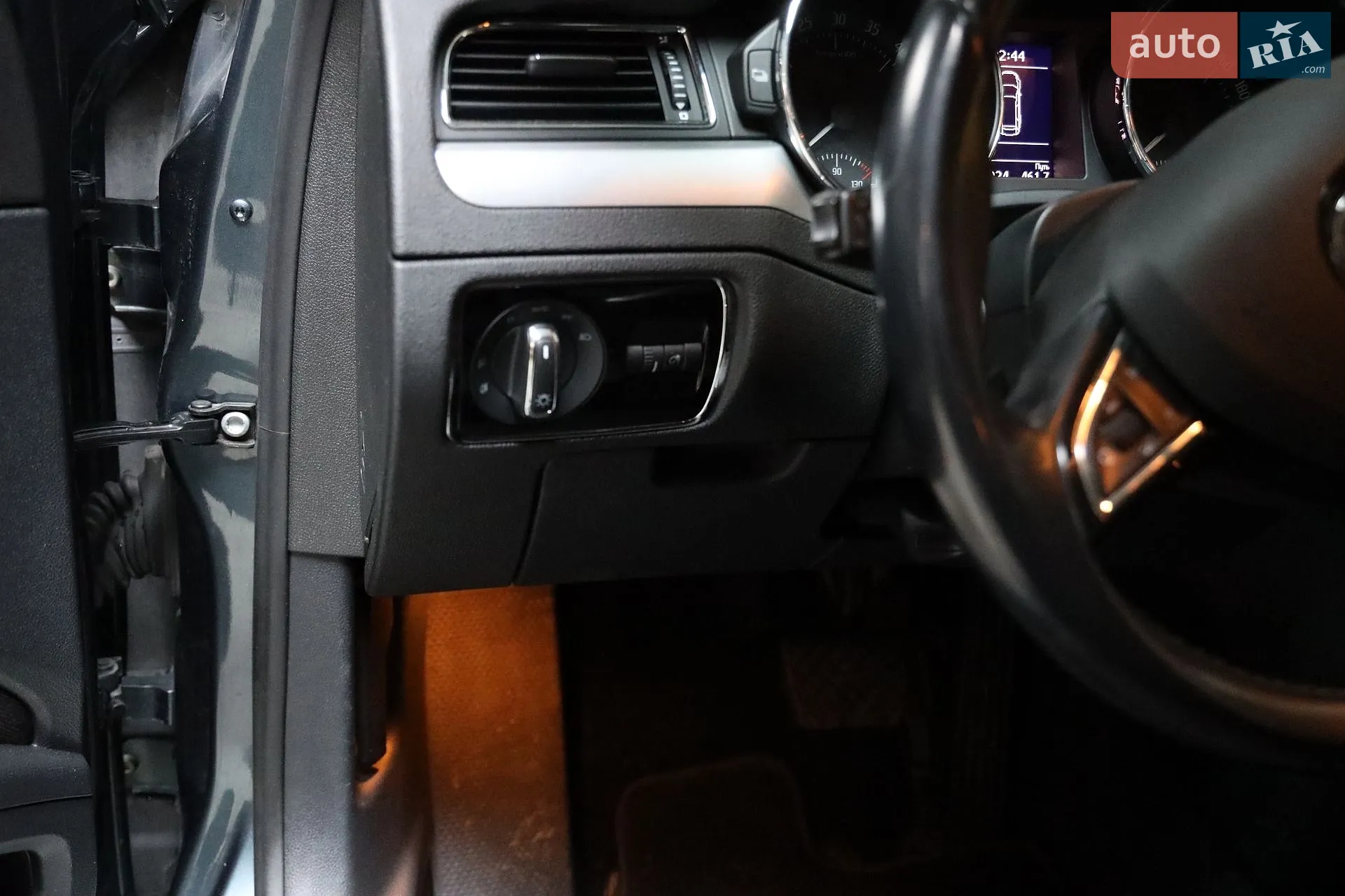 2015 Skoda Superb - мініатюра 23