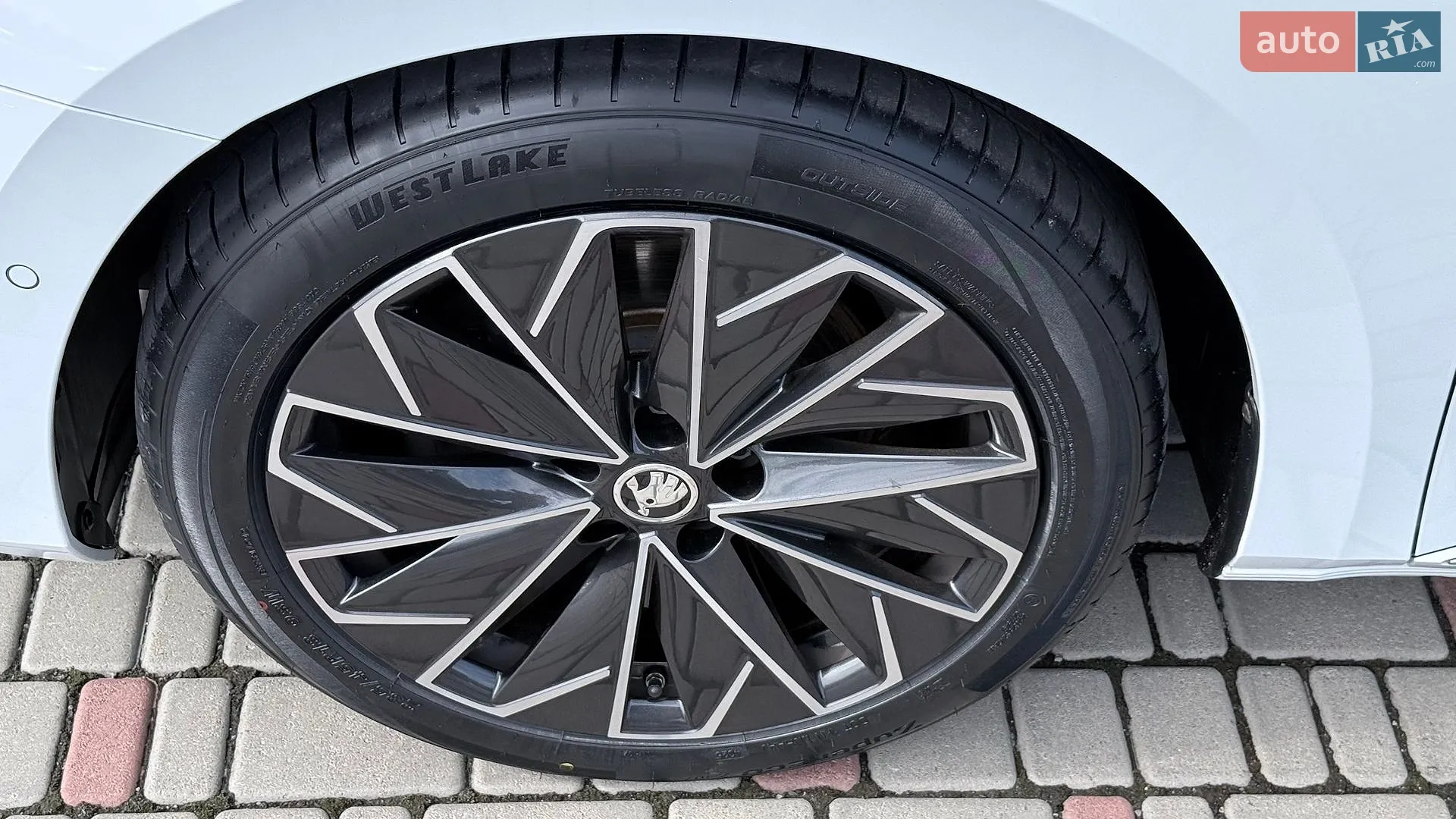 2022 Skoda Superb - мініатюра 18
