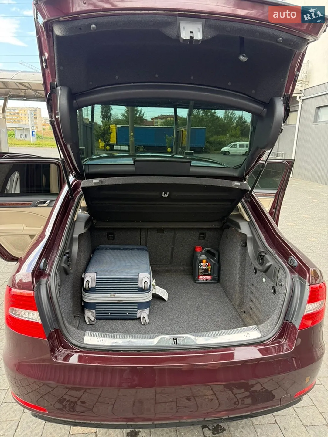 2013 Skoda Superb - мініатюра 8