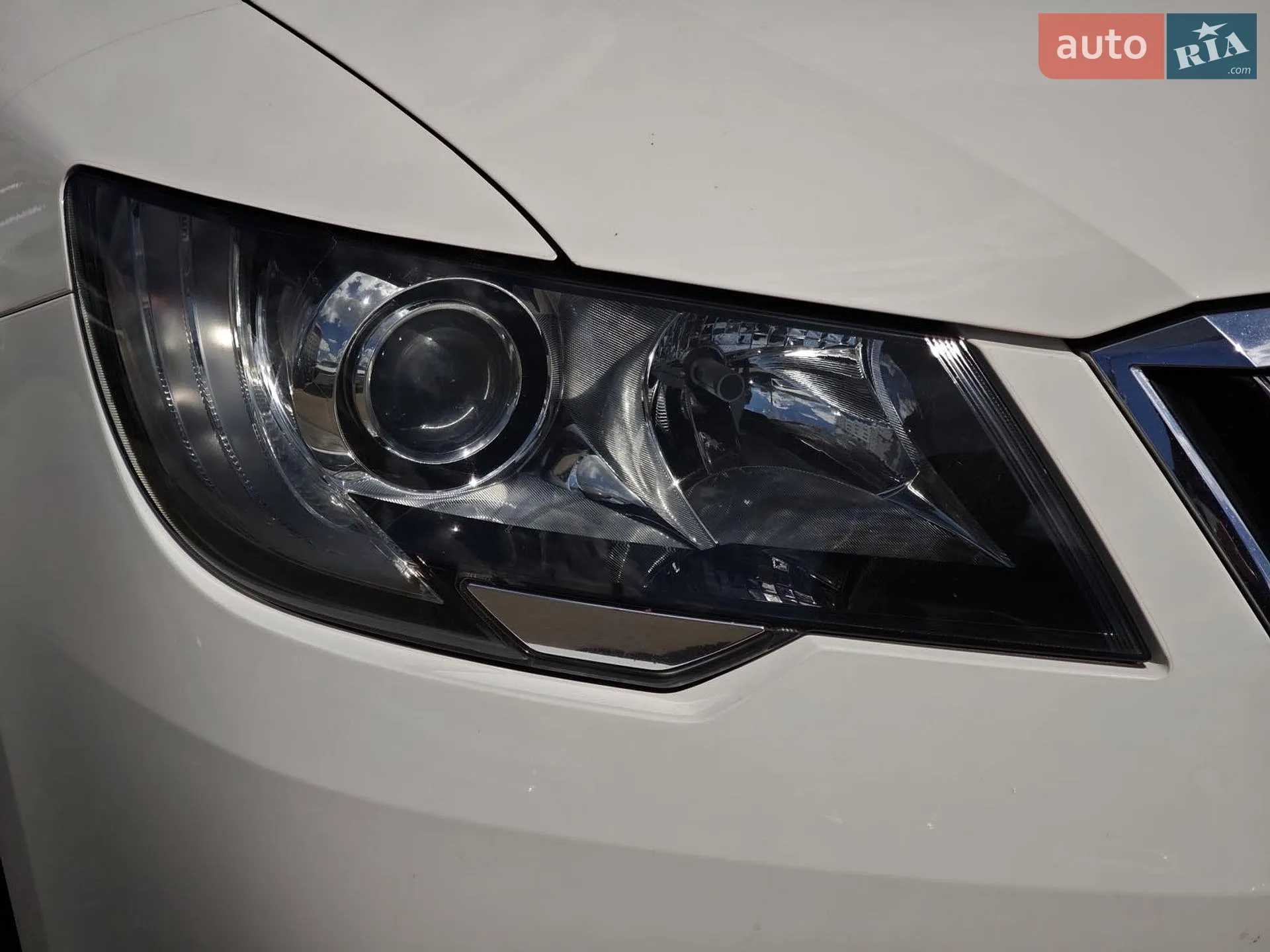 2013 Skoda Superb - мініатюра 5