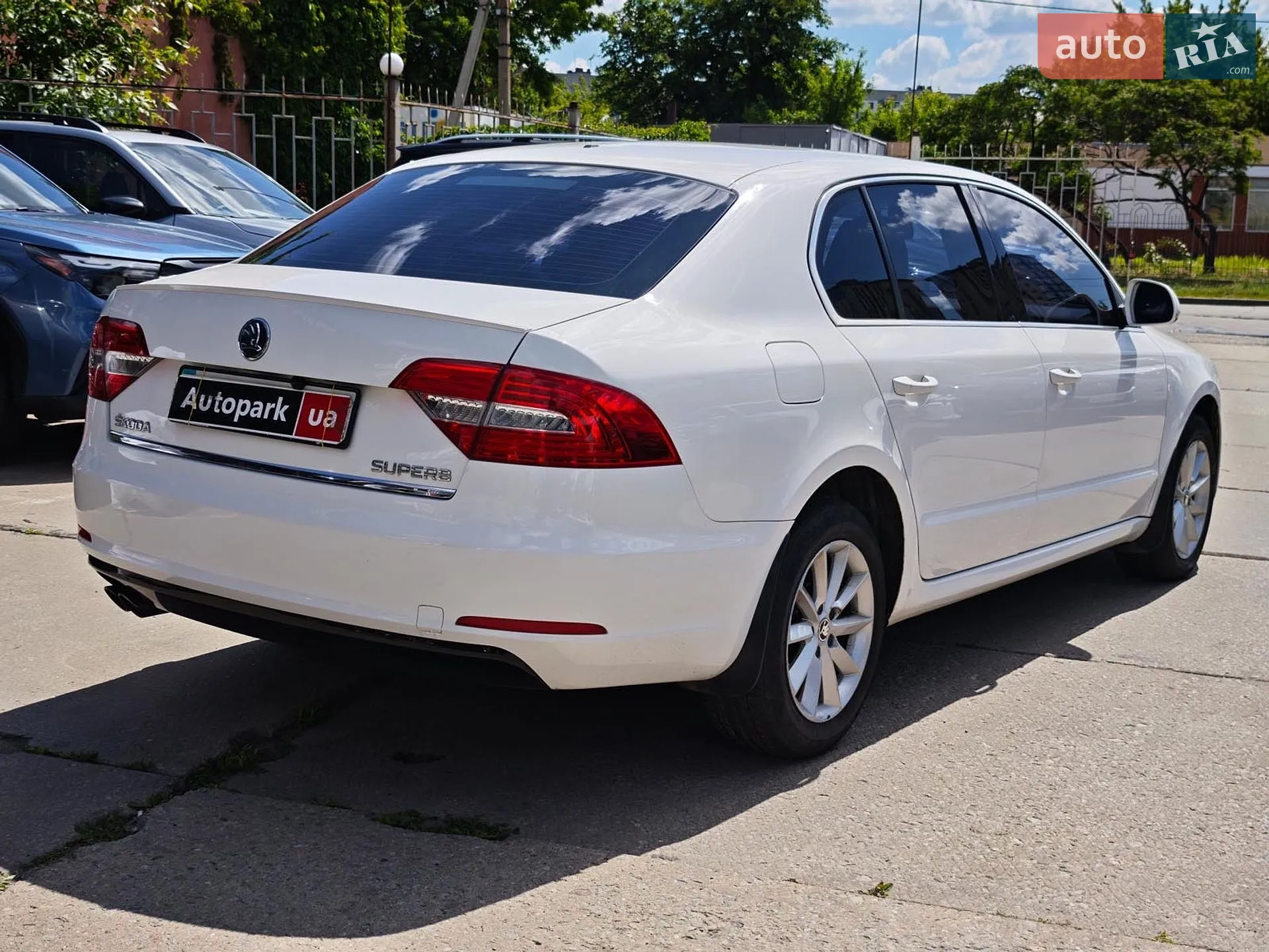 2013 Skoda Superb - мініатюра 13
