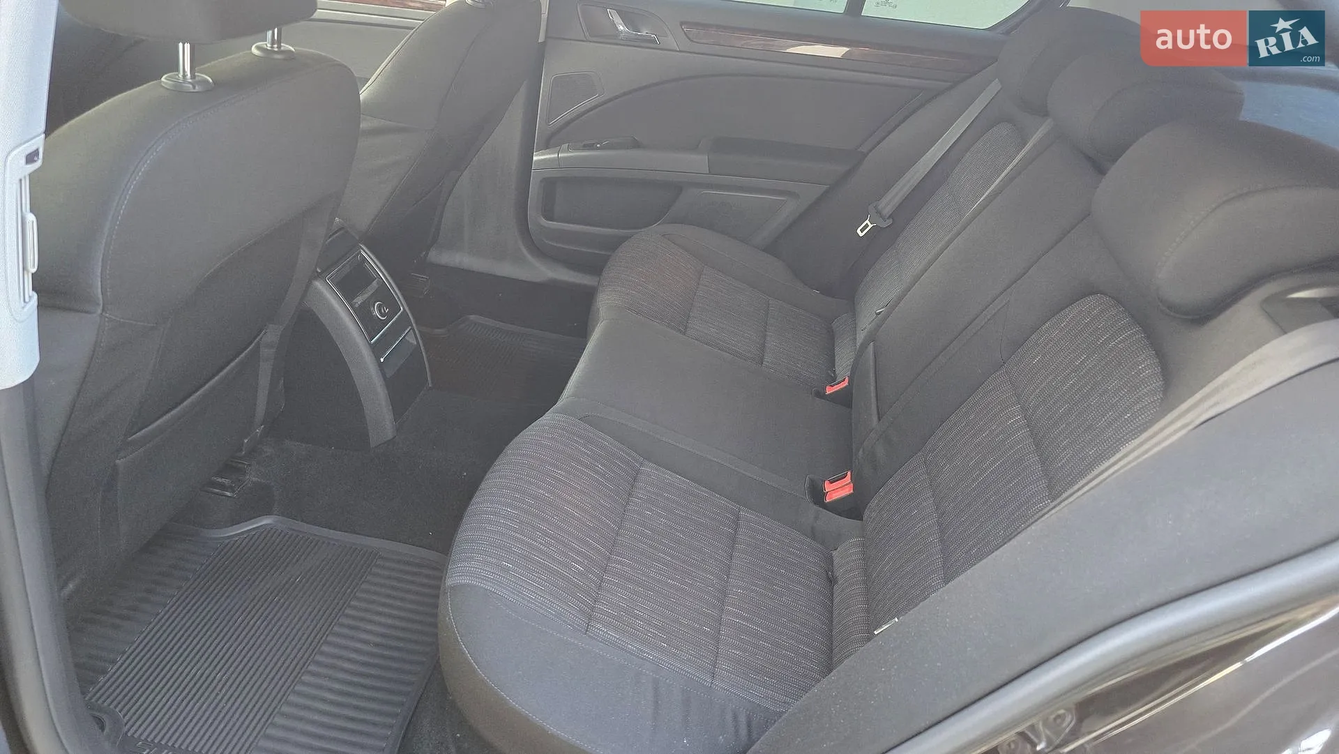 2014 Skoda Superb - мініатюра 12