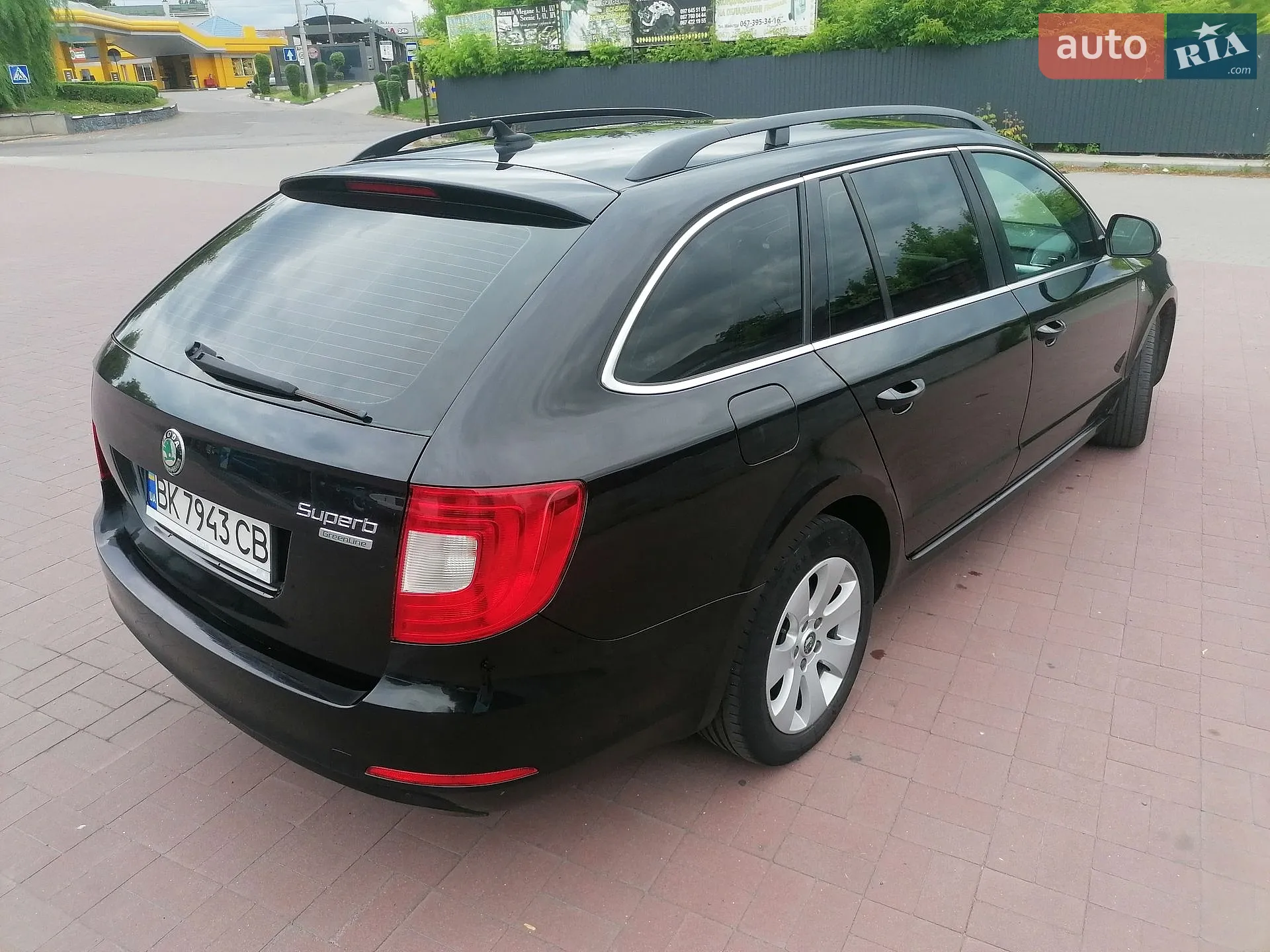2011 Skoda Superb - мініатюра 22