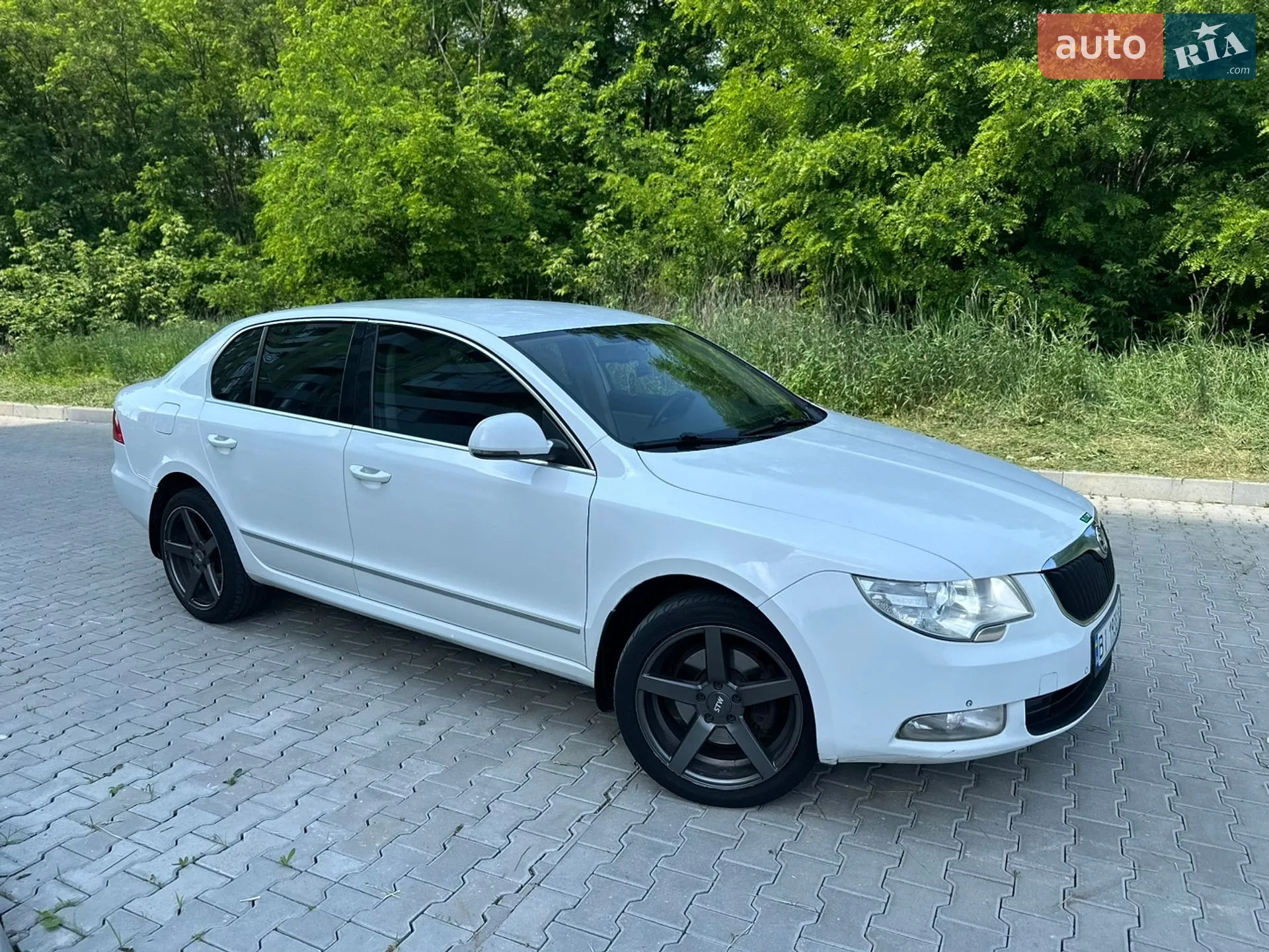 Skoda Superb 2010 VIN TMBCF73T9A9031691 фото оголошення 5 з 26