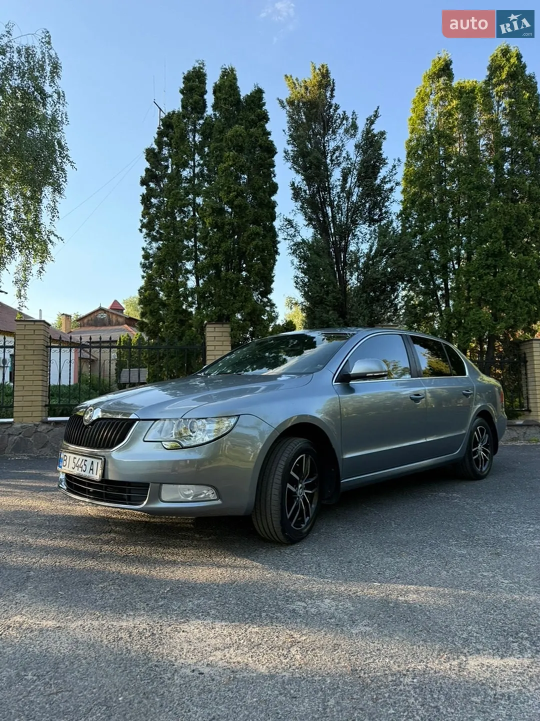 2011 Skoda Superb - мініатюра 5