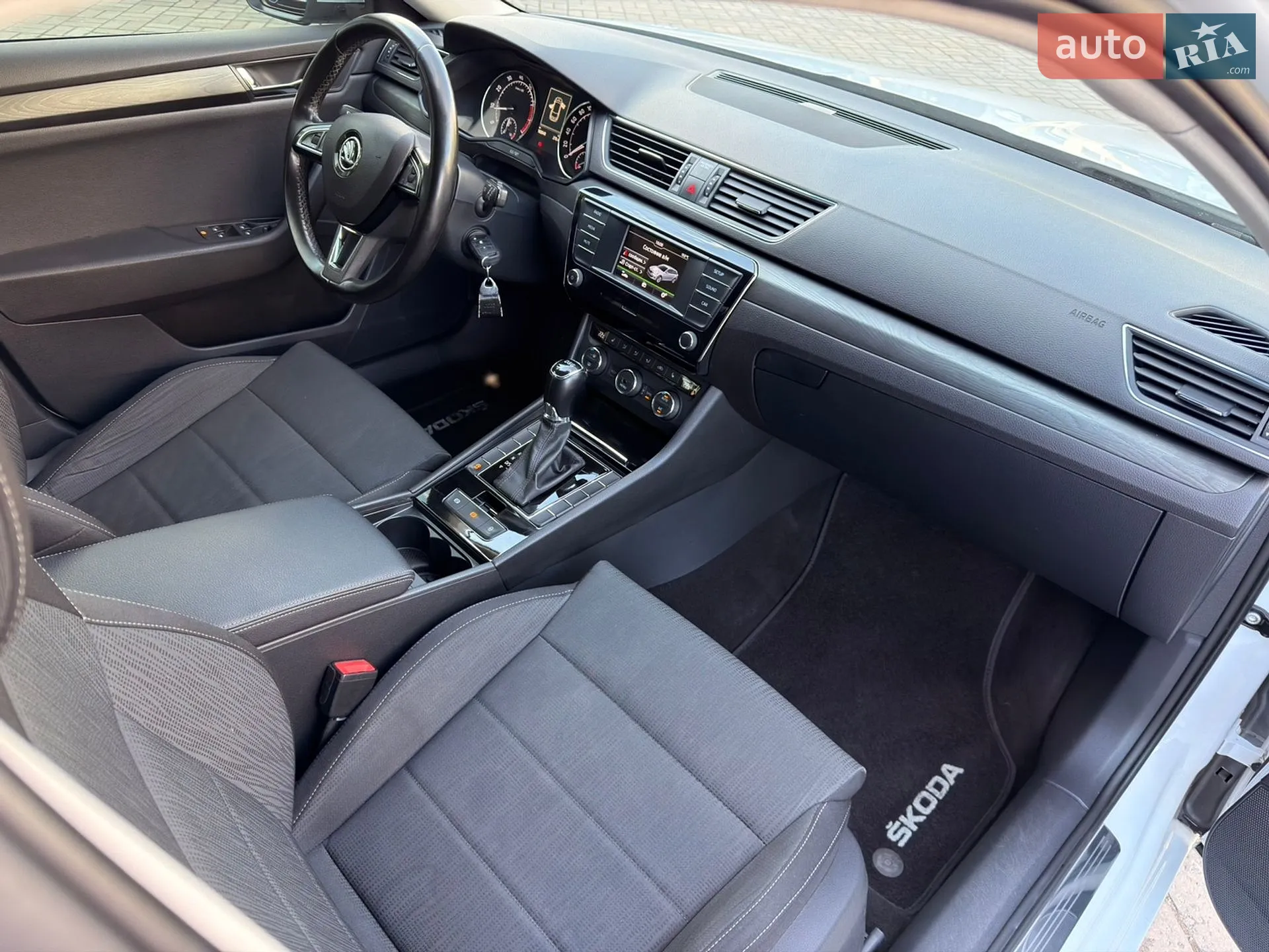 2016 Skoda Superb - мініатюра 31
