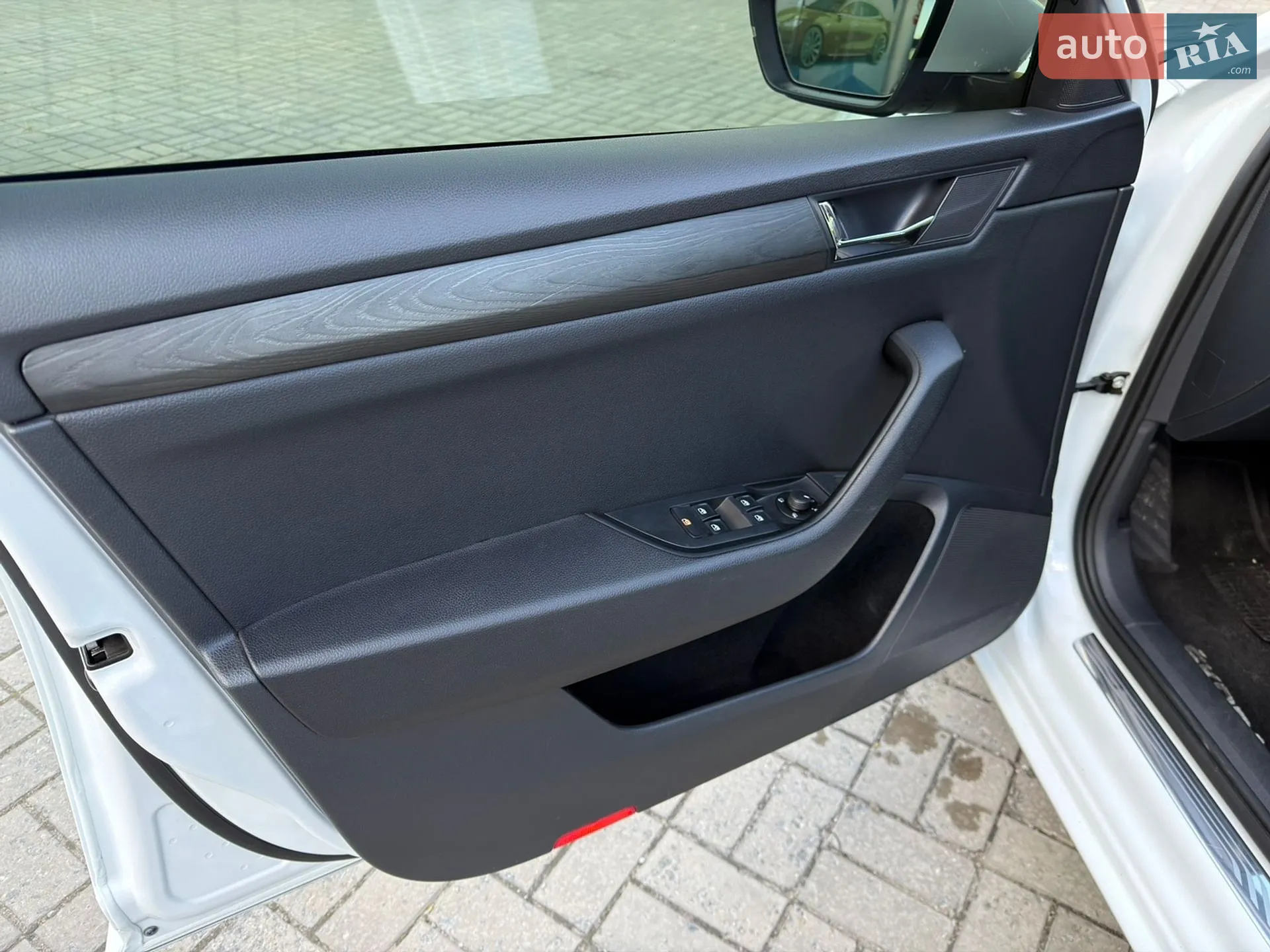 2016 Skoda Superb - мініатюра 38