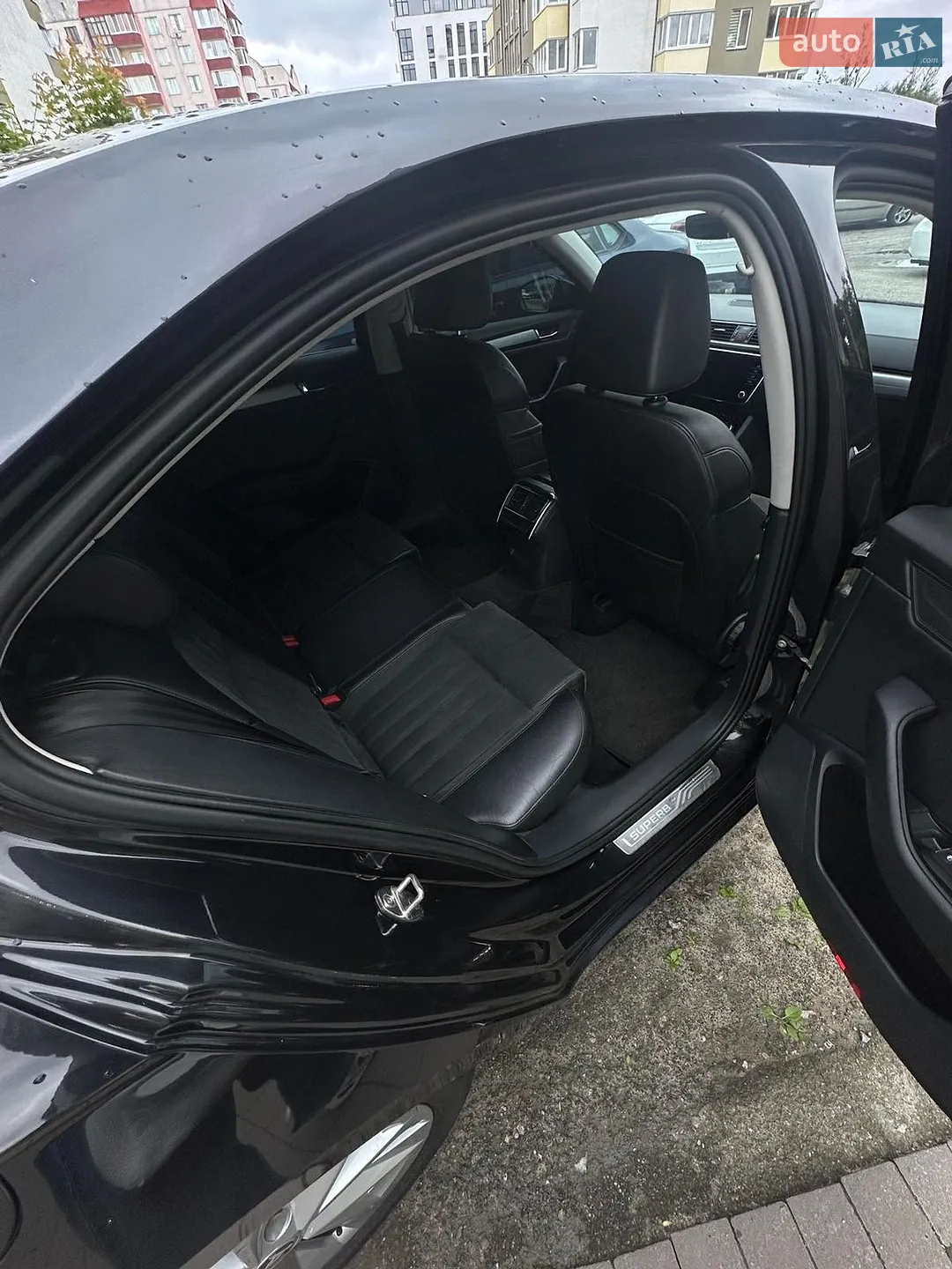 2017 Skoda Superb - мініатюра 9