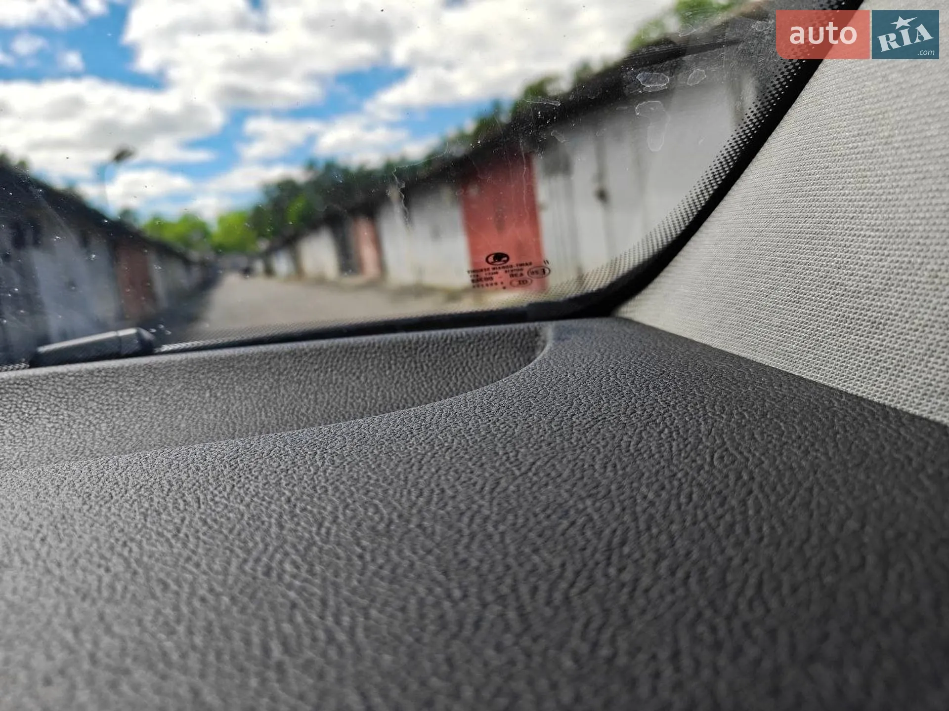 2010 Skoda Superb - мініатюра 98