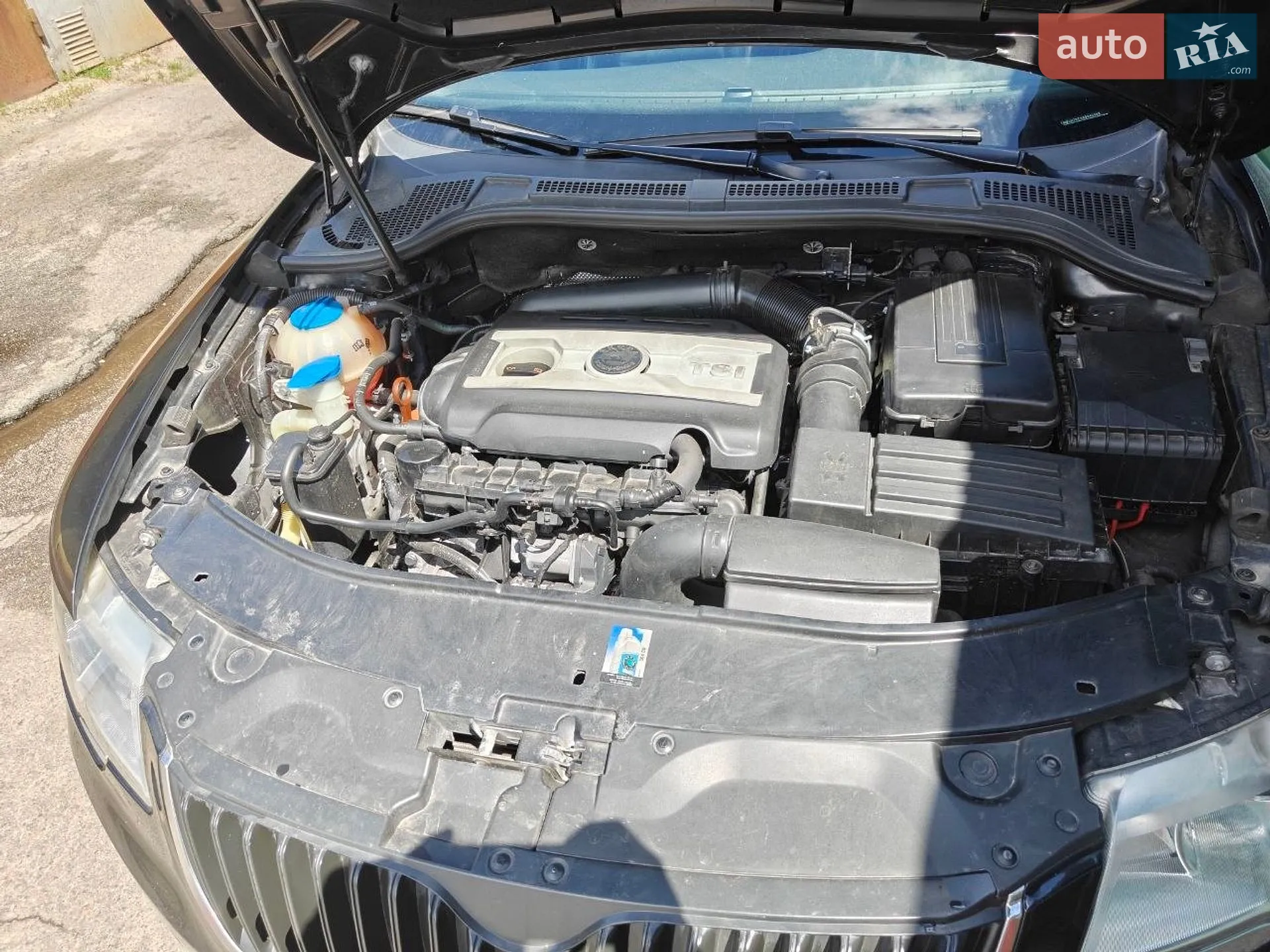 2010 Skoda Superb - мініатюра 87