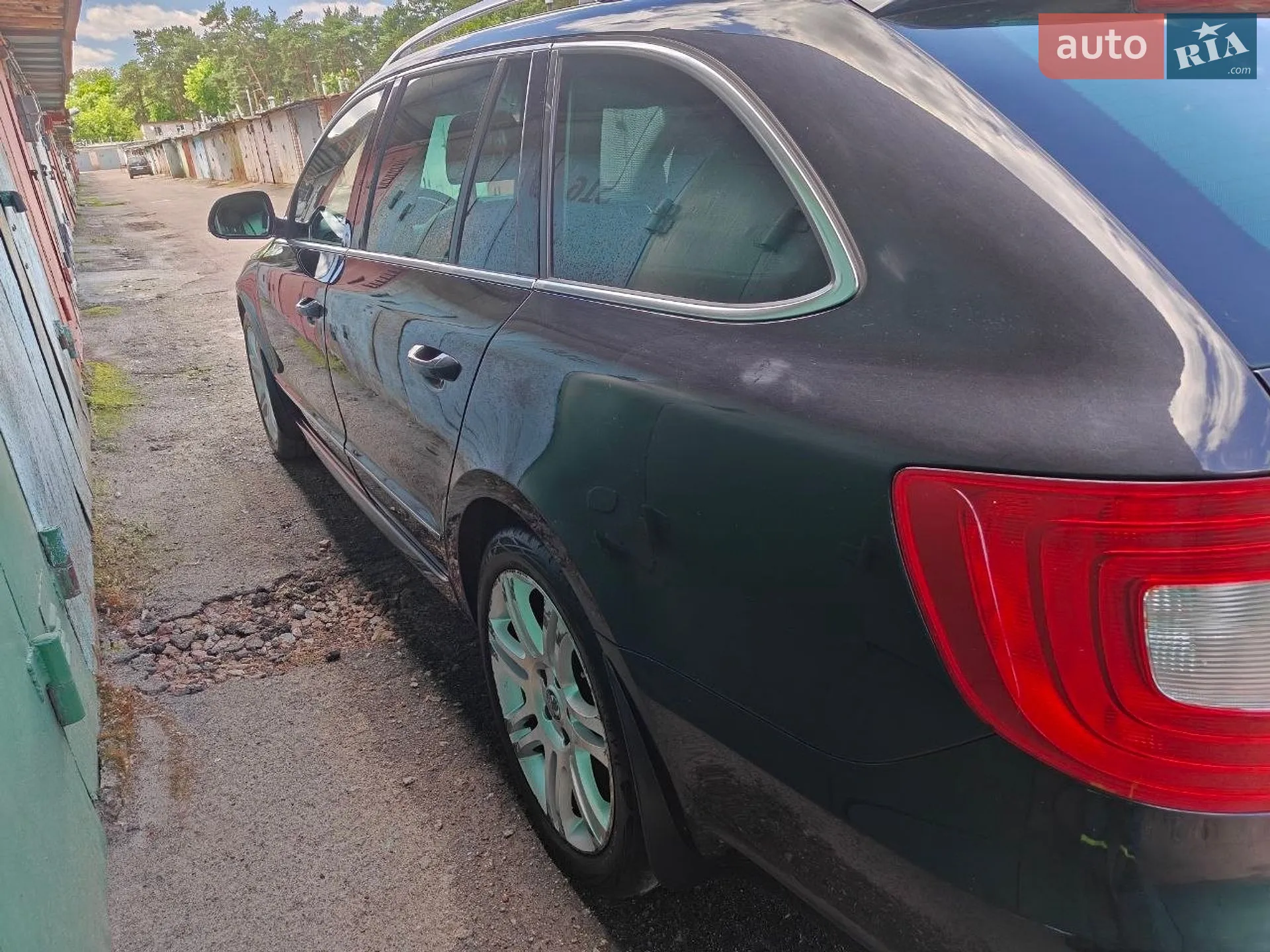 2010 Skoda Superb - мініатюра 52