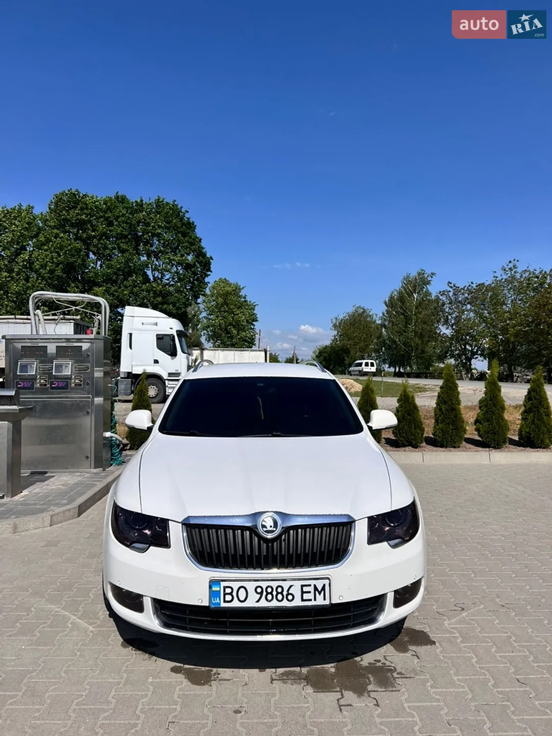 2010 Skoda Superb - мініатюра 17