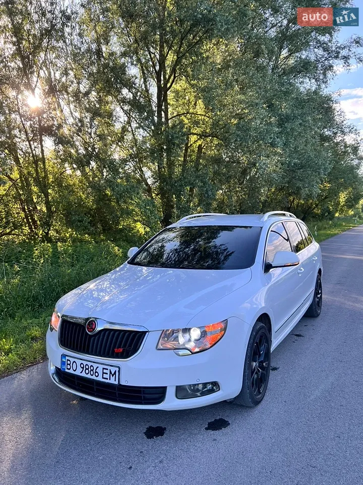 2010 Skoda Superb - мініатюра 18