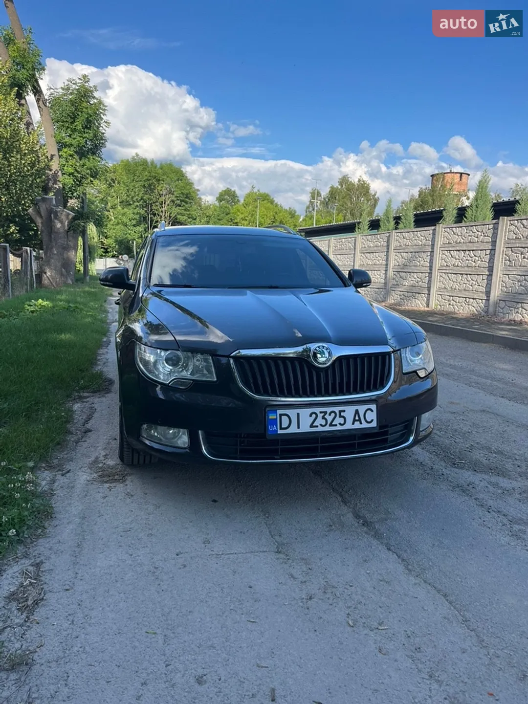 2011 Skoda Superb - фото 1
