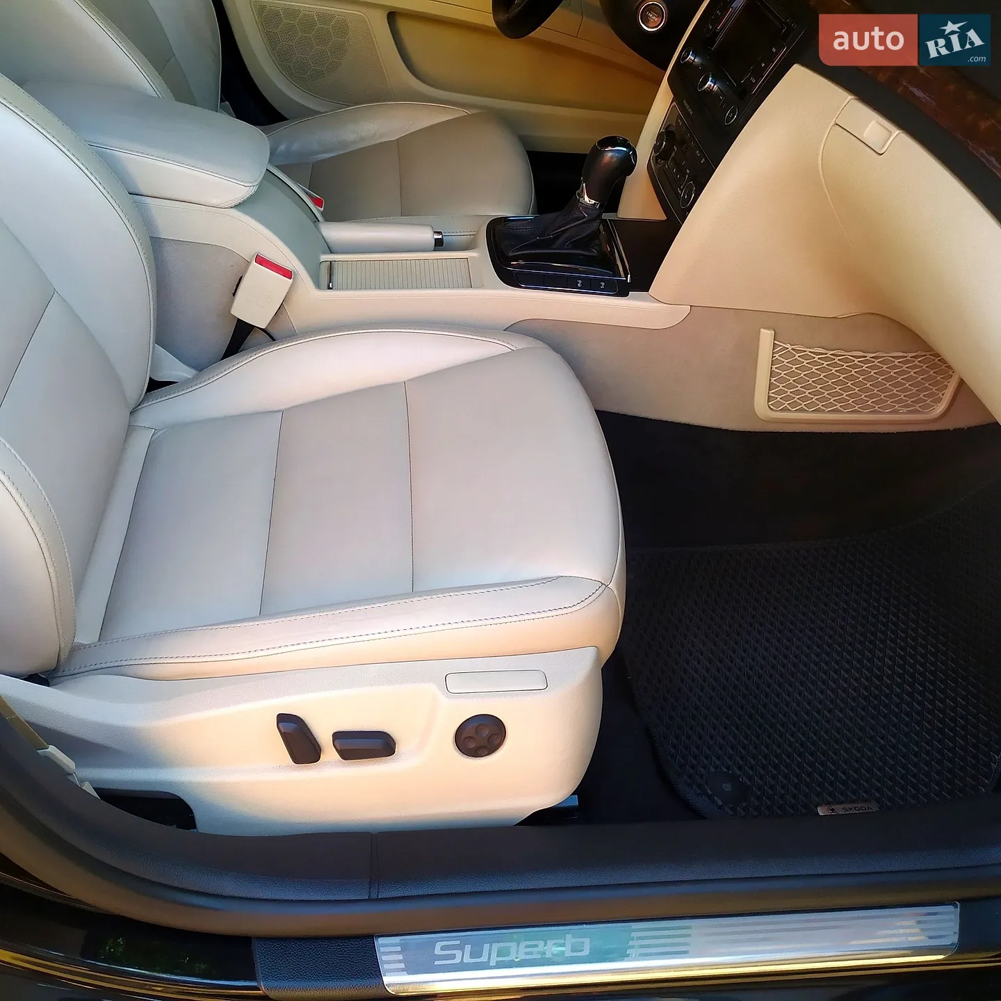 2014 Skoda Superb - мініатюра 25