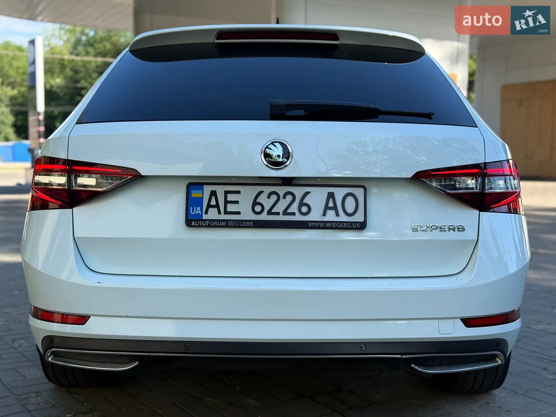 2017 Skoda Superb - мініатюра 14
