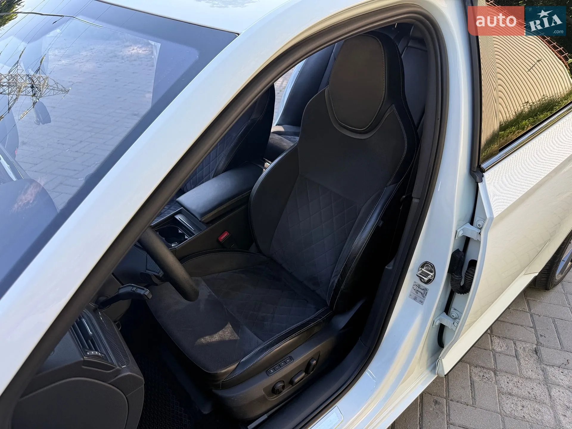 2017 Skoda Superb - мініатюра 21
