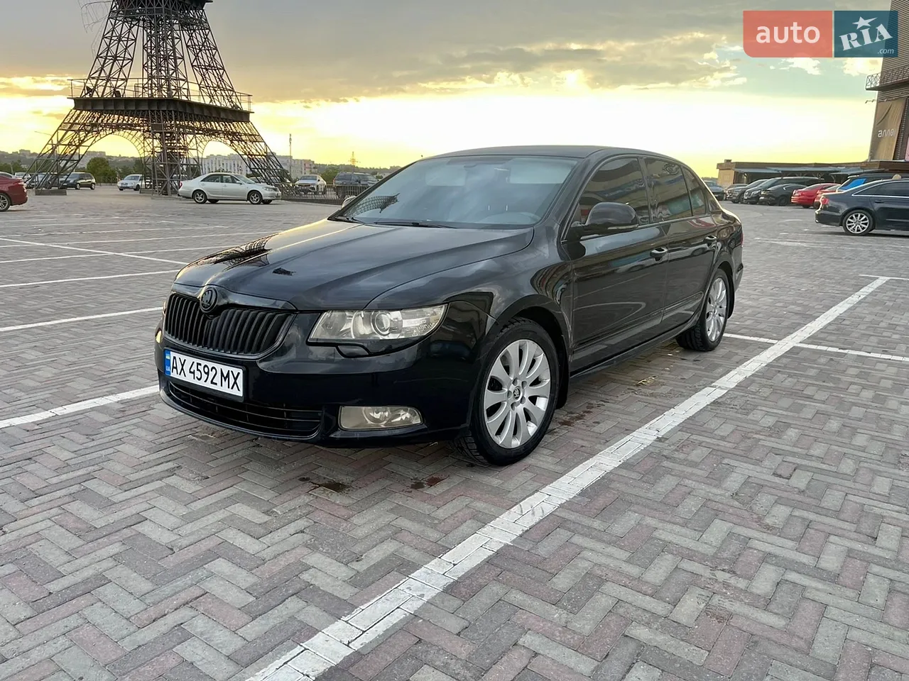 2010 Skoda Superb - мініатюра 15