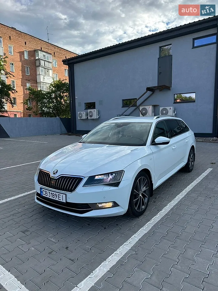2016 Skoda Superb - мініатюра 12