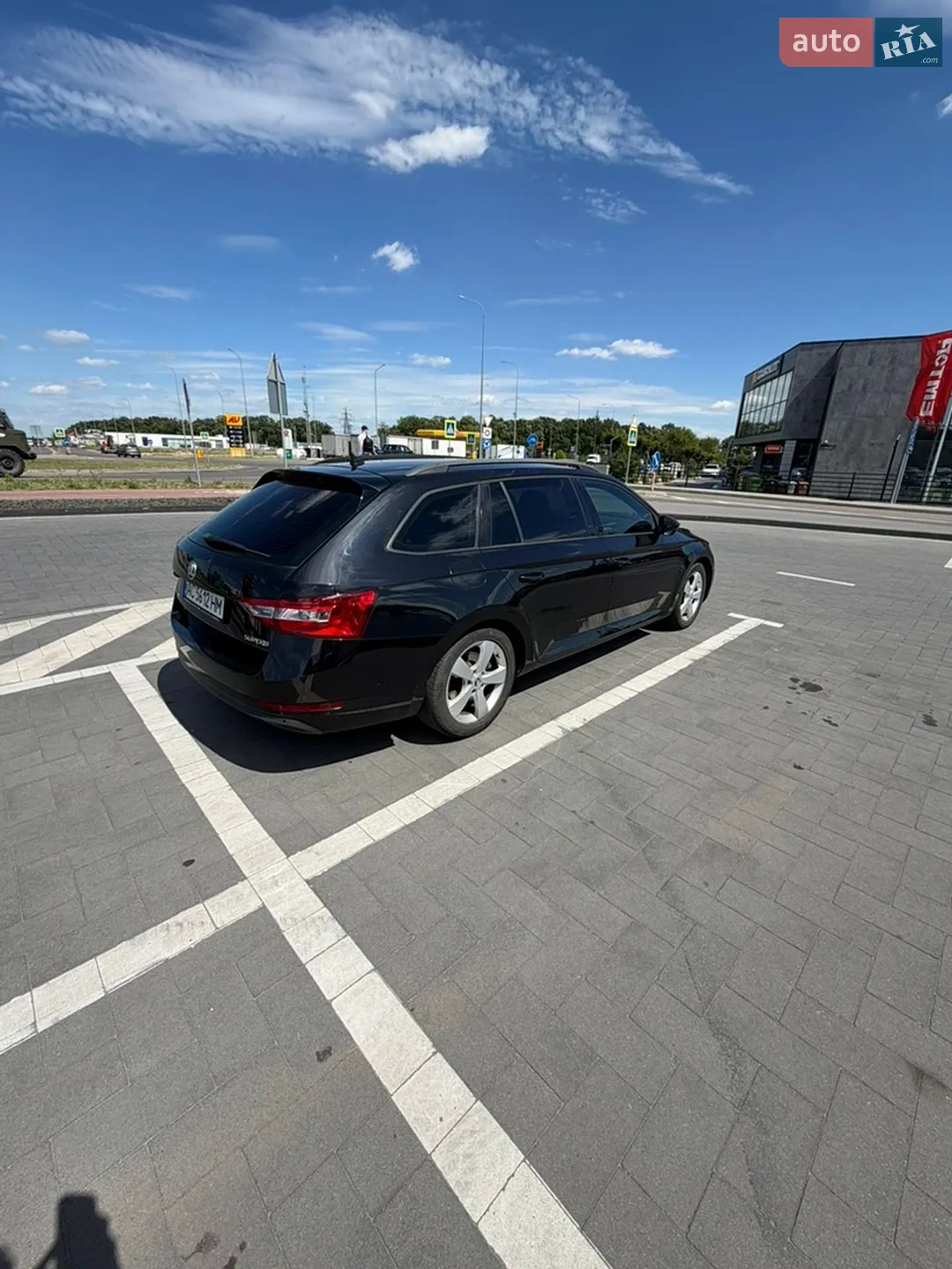 2016 Skoda Superb - мініатюра 5