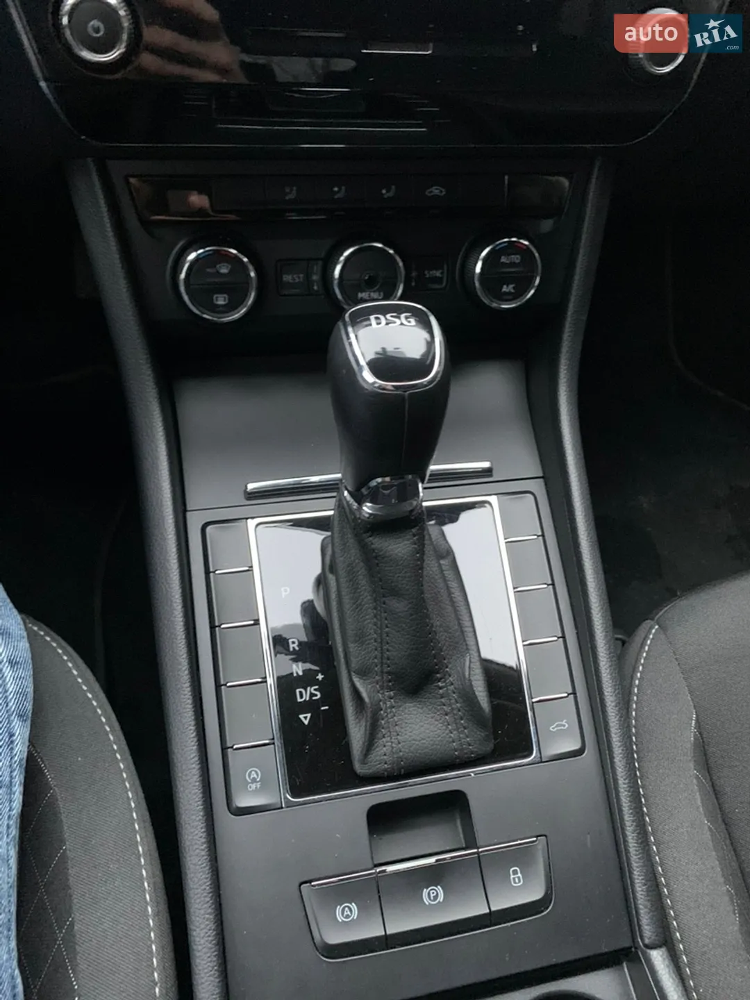 2016 Skoda Superb - мініатюра 27