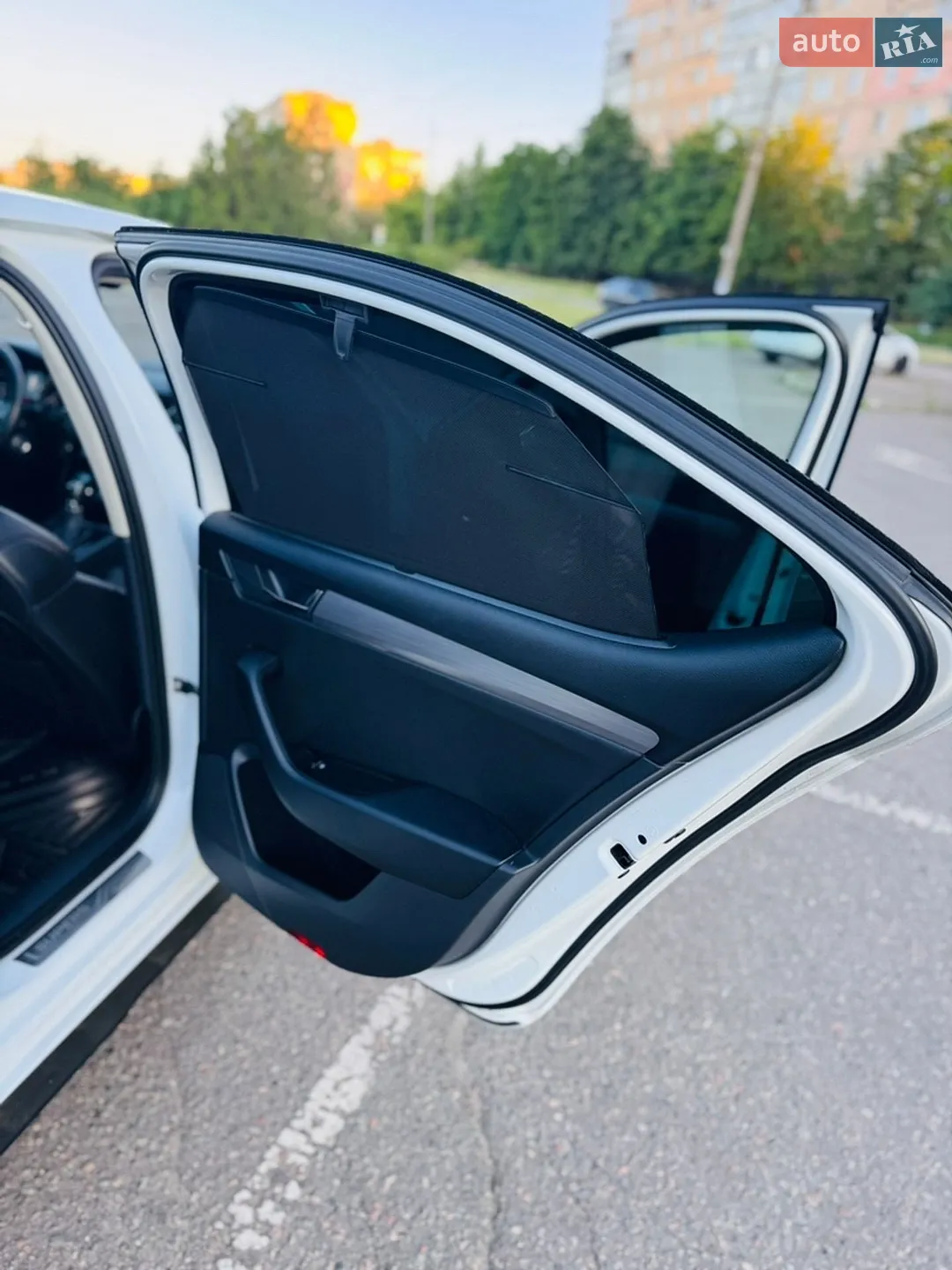 2016 Skoda Superb - мініатюра 12