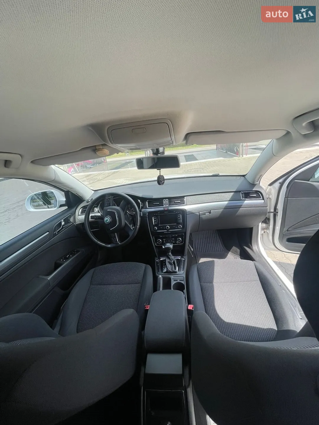 2012 Skoda Superb - мініатюра 7