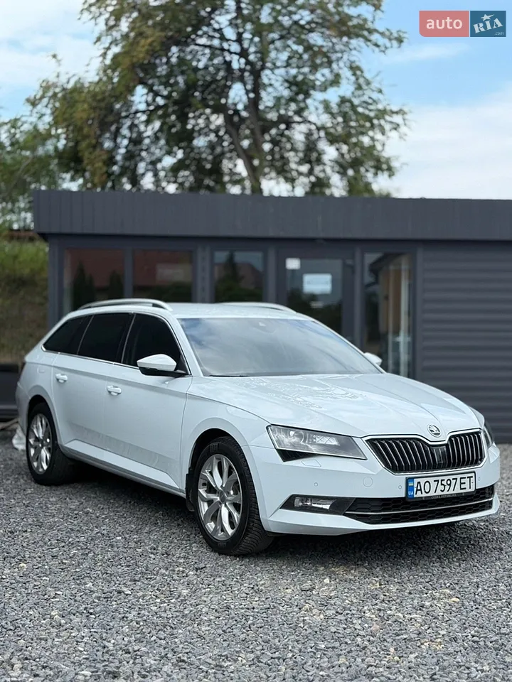 2016 Skoda Superb - мініатюра 15
