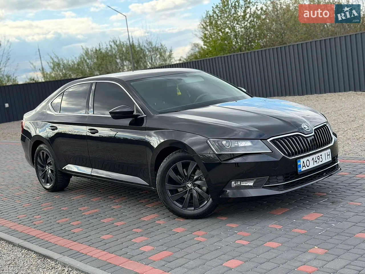 2015 Skoda Superb - мініатюра 11