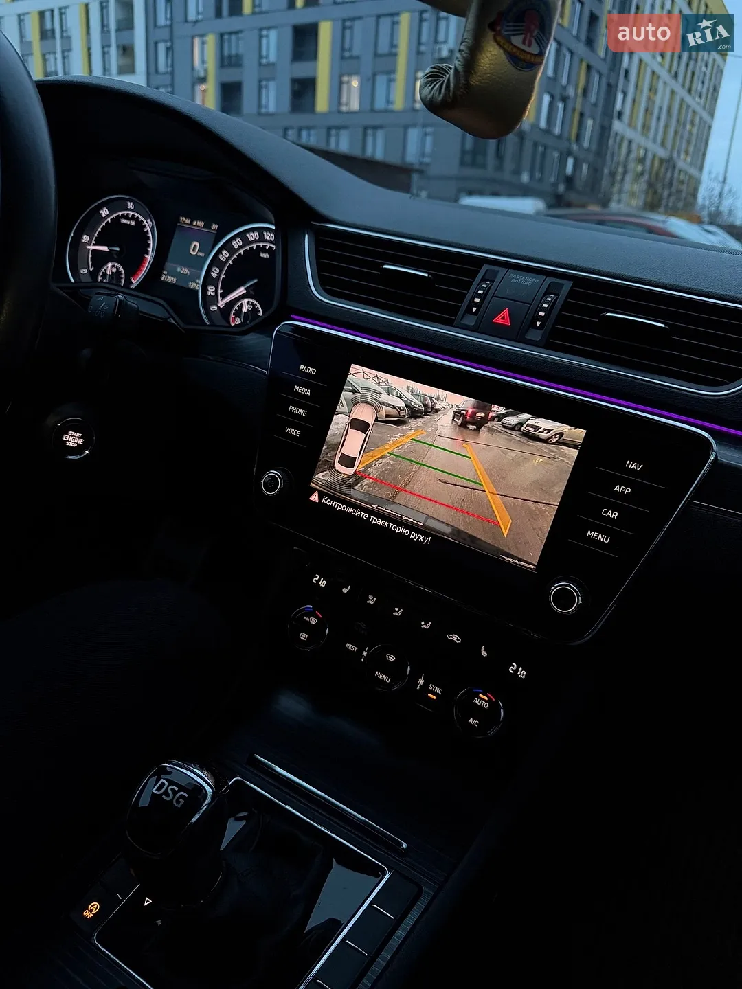 2019 Skoda Superb - мініатюра 11
